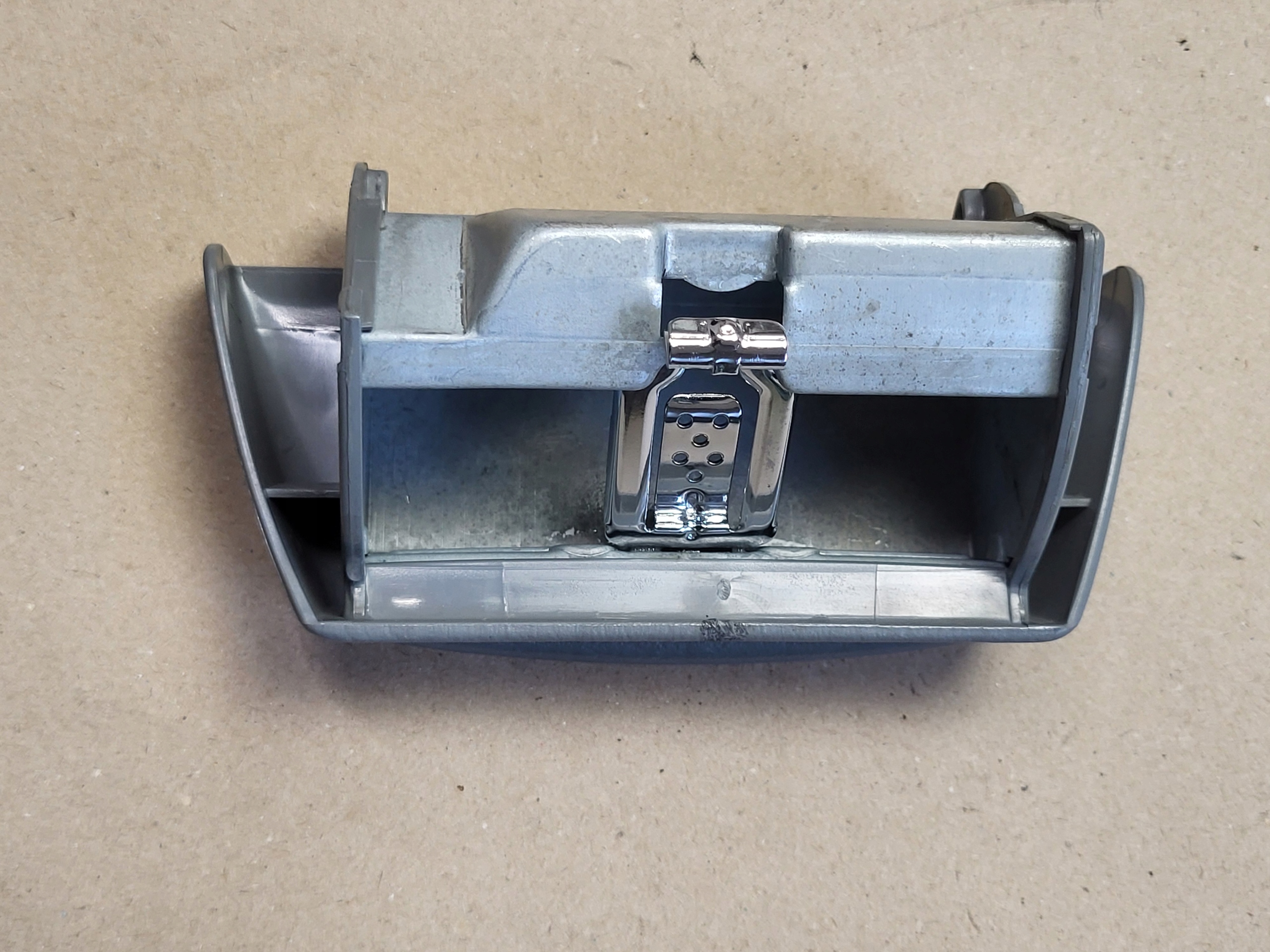 ashtray passenger compartment MERCEDES W124 OE EU