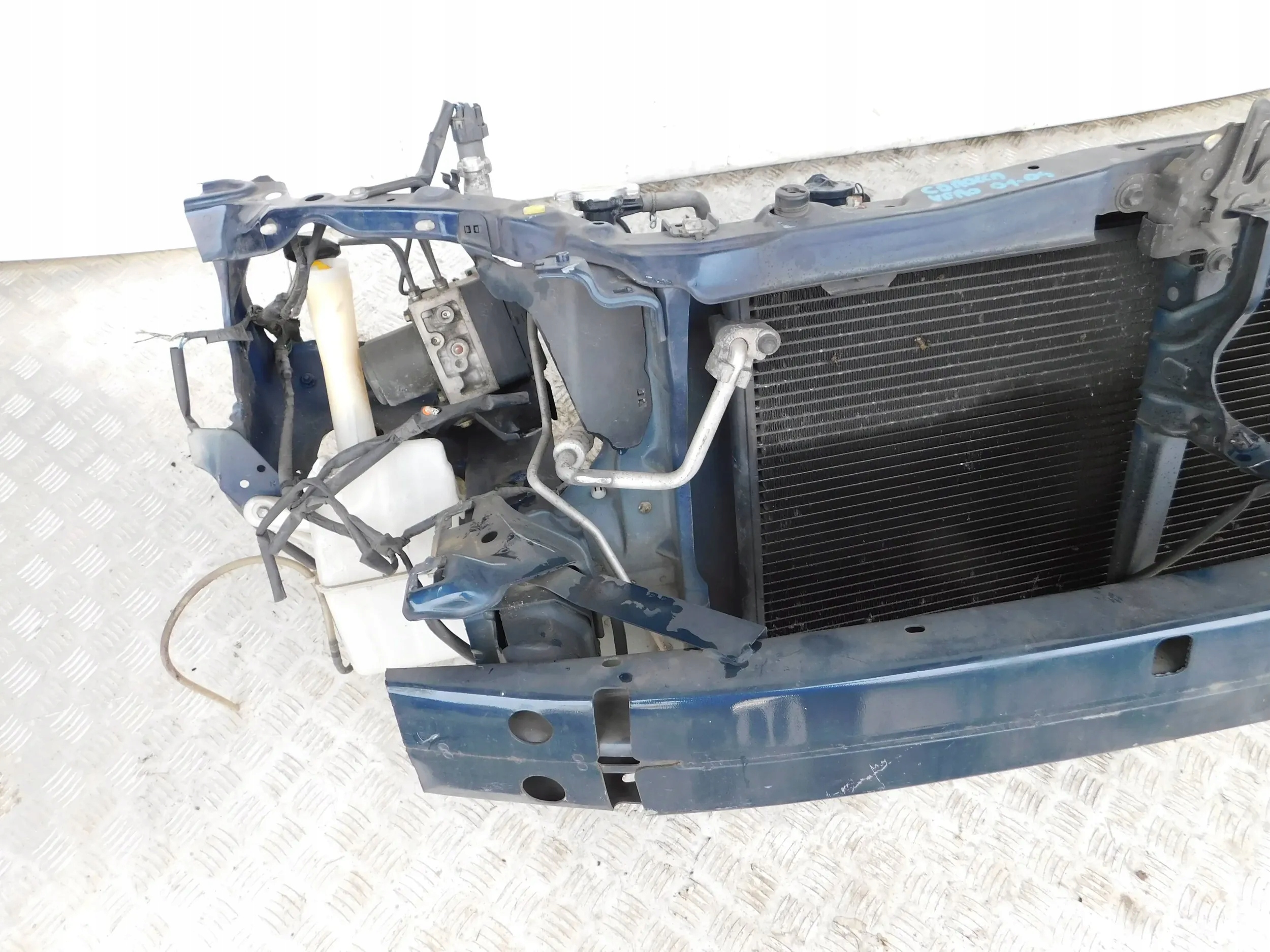 support panel for radiators sider radiator TOYOTA COROLLA VERSO 01-04
