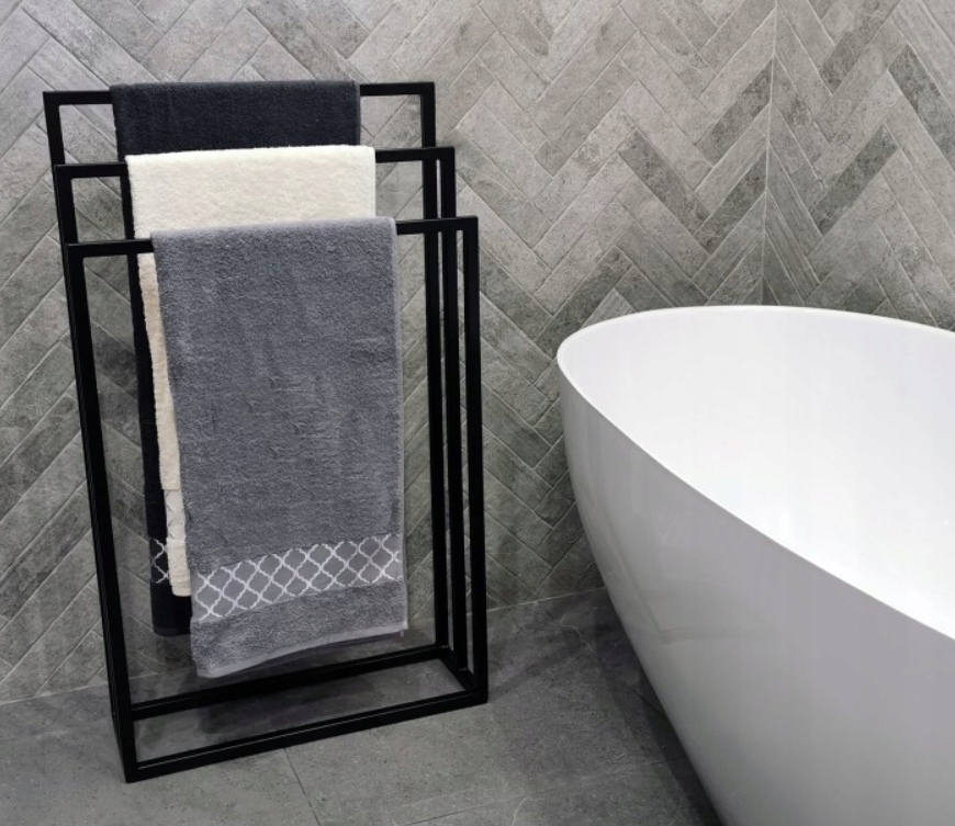 WIESZAK STOJAK NA RĘCZNIKI LOFT INDUSTRIALNY BLACK Szerokość mebla 45.5 cm