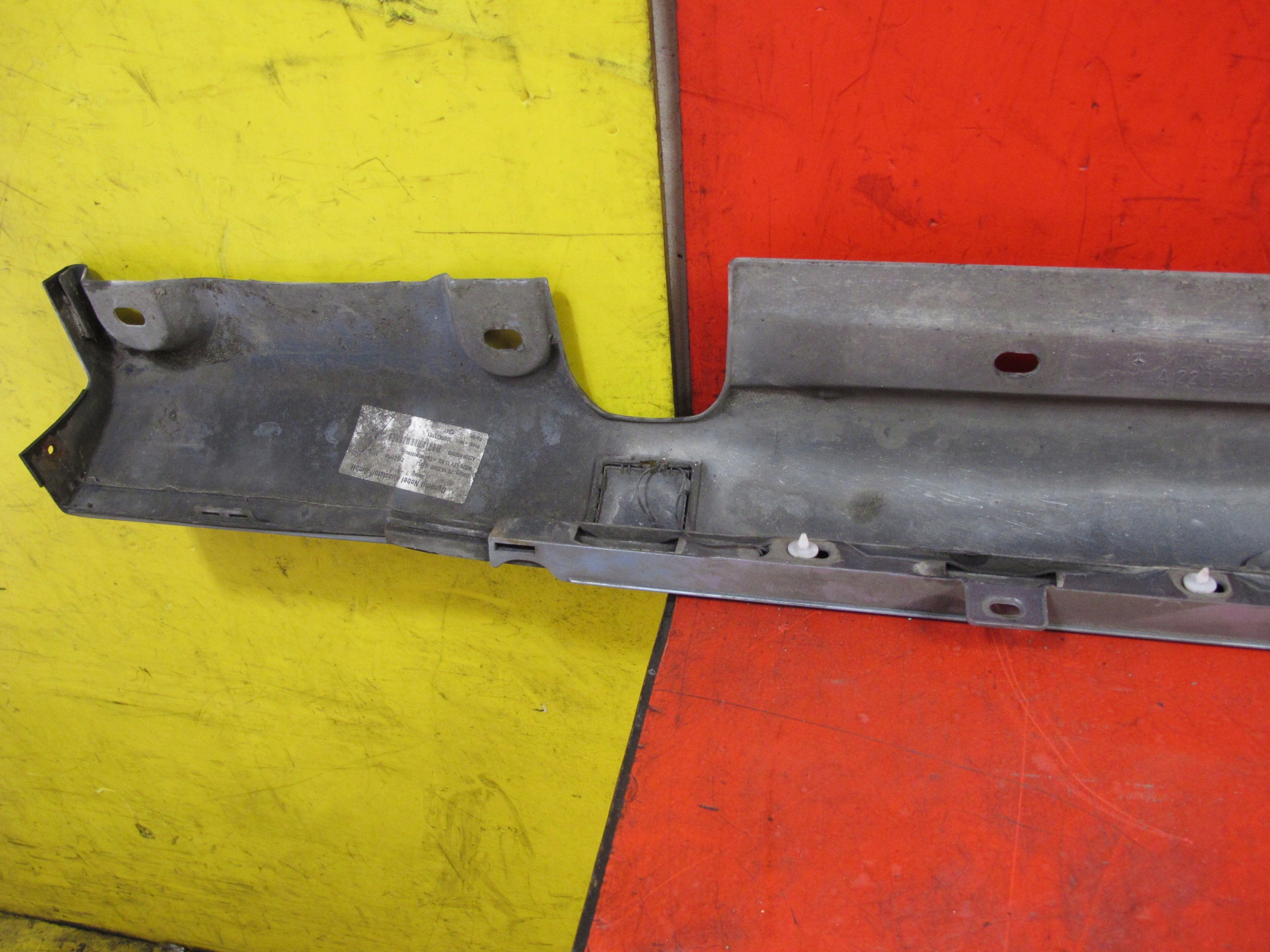 MERCEDES W220 S moulding threshold cap left 347