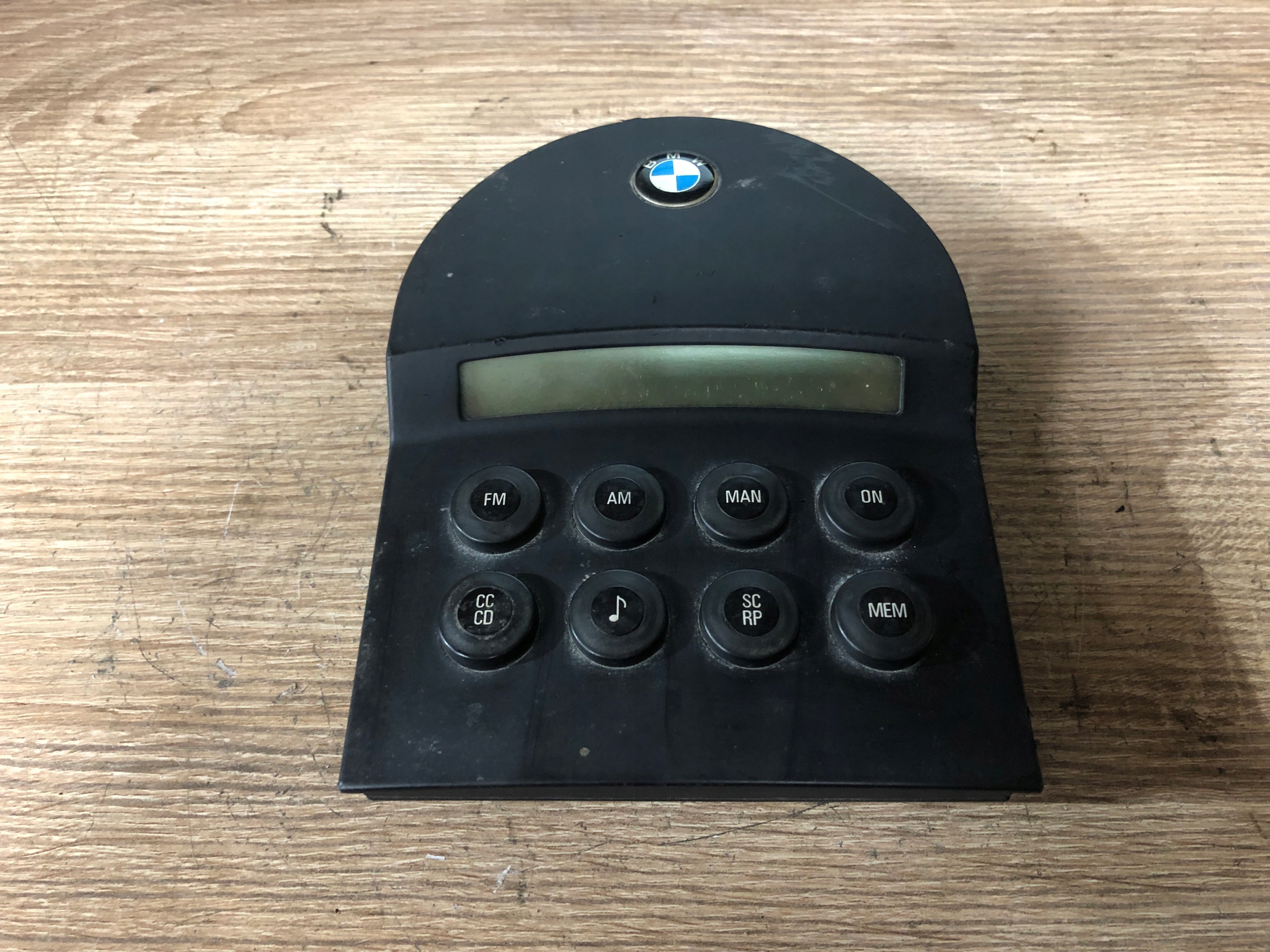 2306970 ПАНЕЛЬ РАДИОПРИЕМНИКА BMW K1200LT