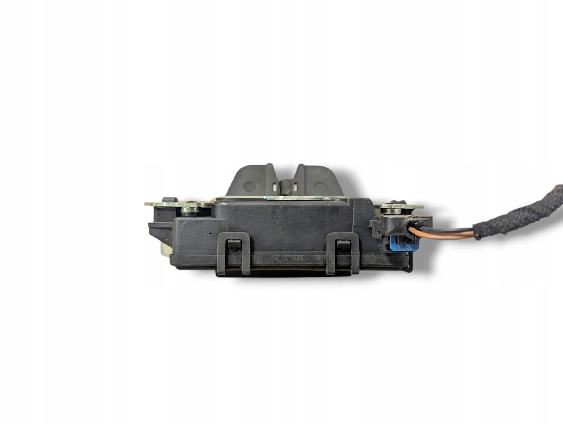 lock bonnet boot Opel Zafira B facelift 2013 13188851
