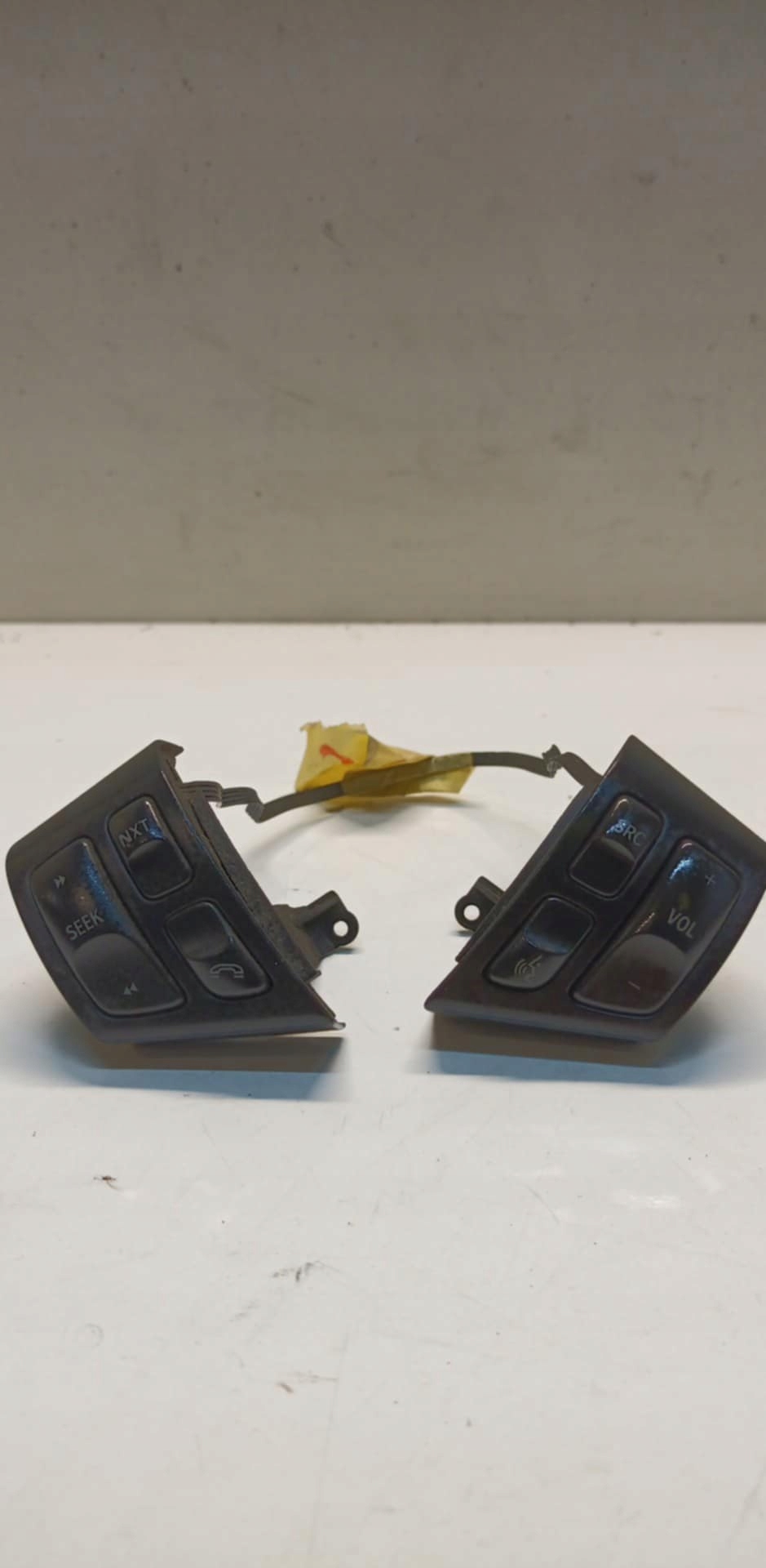 Przyciski multifunkcji des Lenkrads SAAB 9-3 93 multifunkcja 12786152 02-06