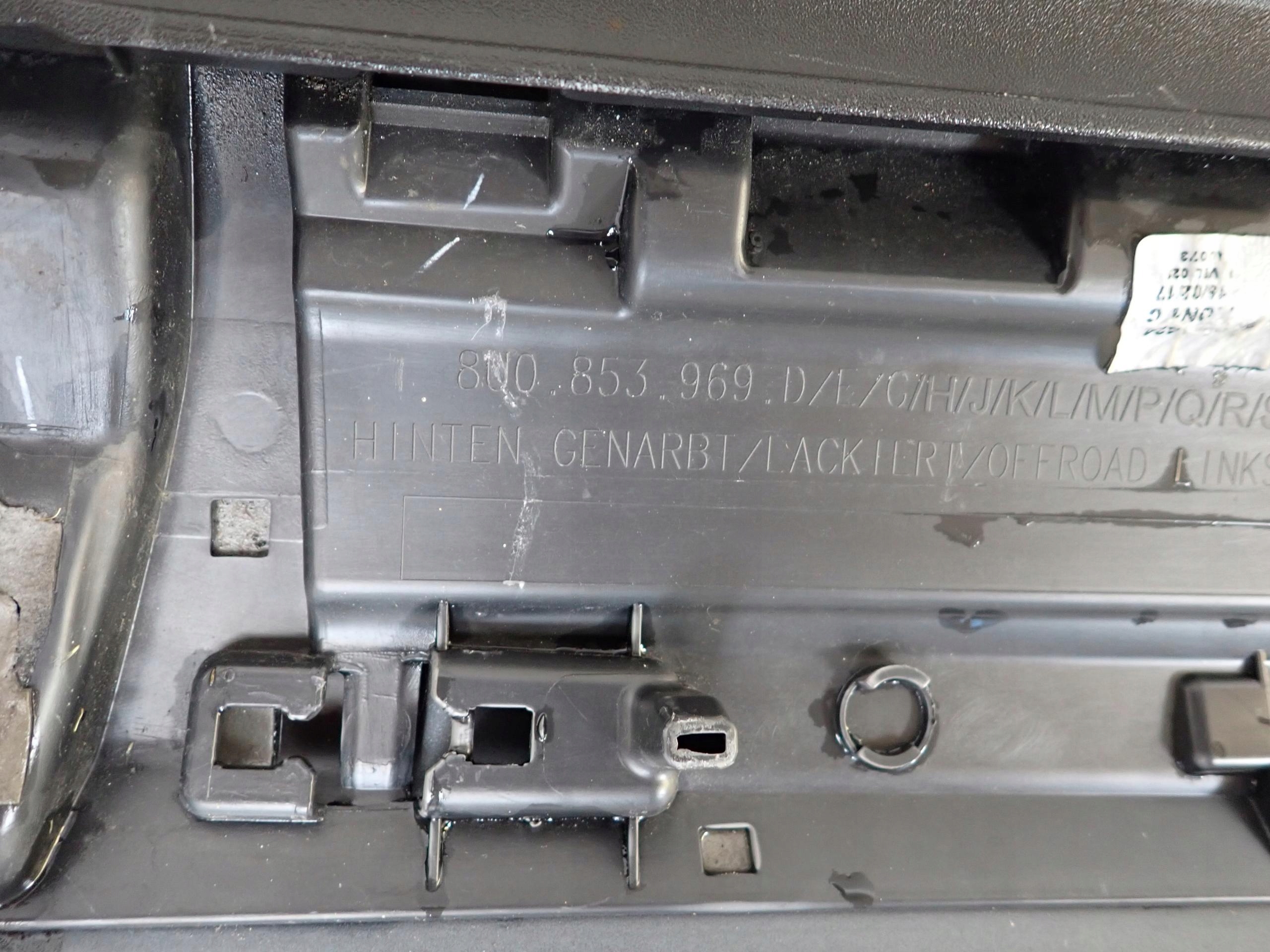 AUDI Q3 8U0 moulding door left front 8U0853959D