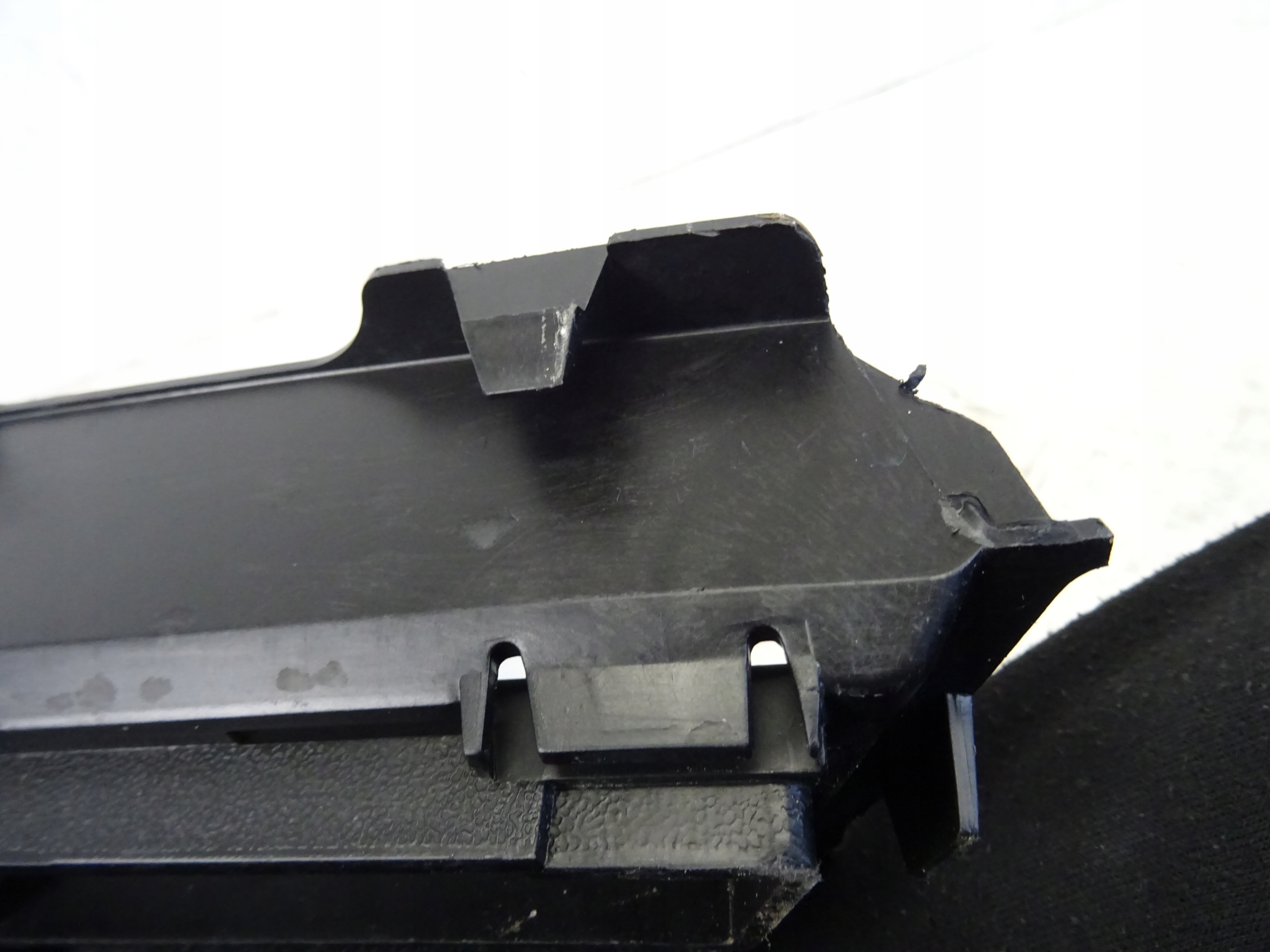 grid of a bumper front front PEUGEOT 5008 and CHROM 9687437677