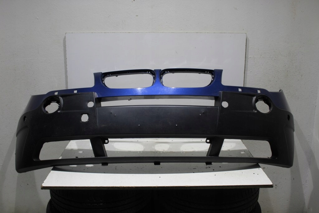 BMW X3 E83 Бампер Перед Передний Хороший