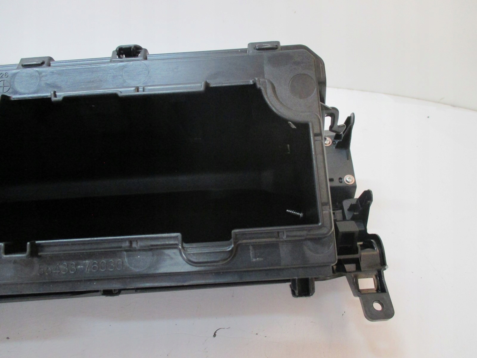 HANDSCHUHFACH KONSOLE LEXUS UX 55433-76030