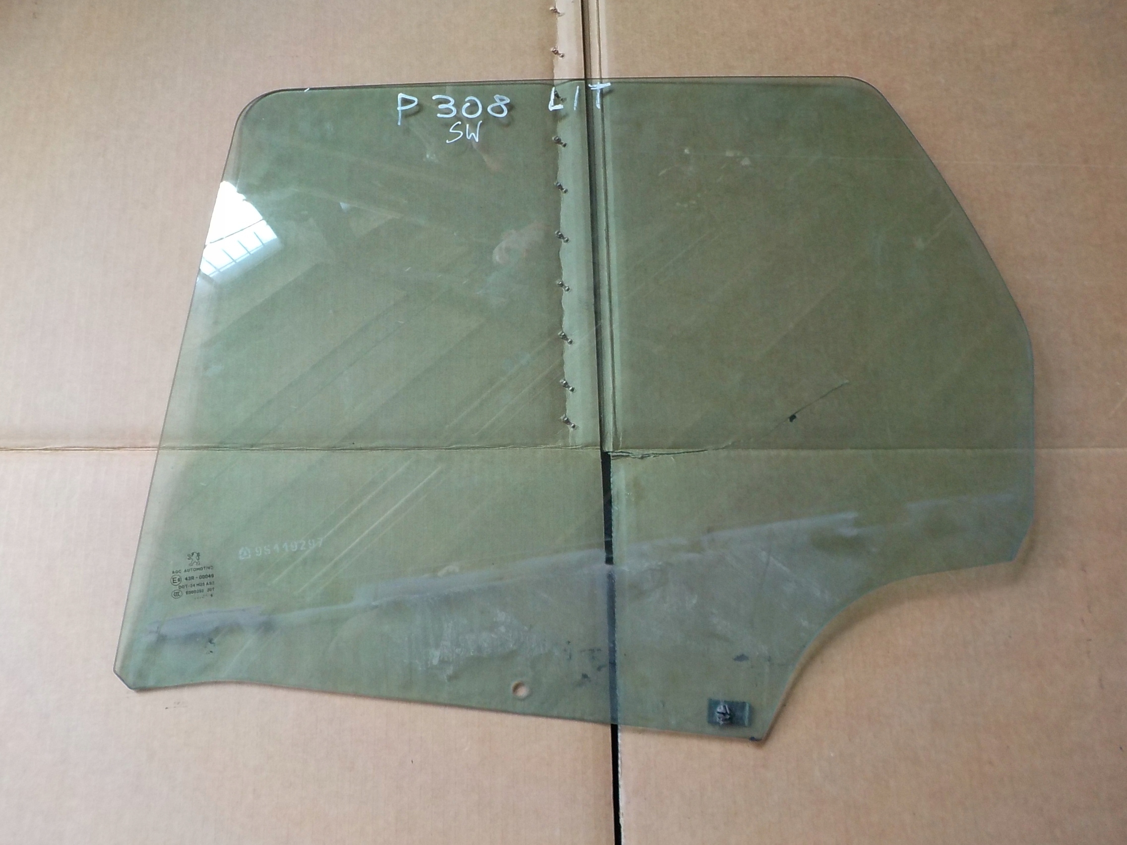 window left rear part peugeot 308 kombi 2009r