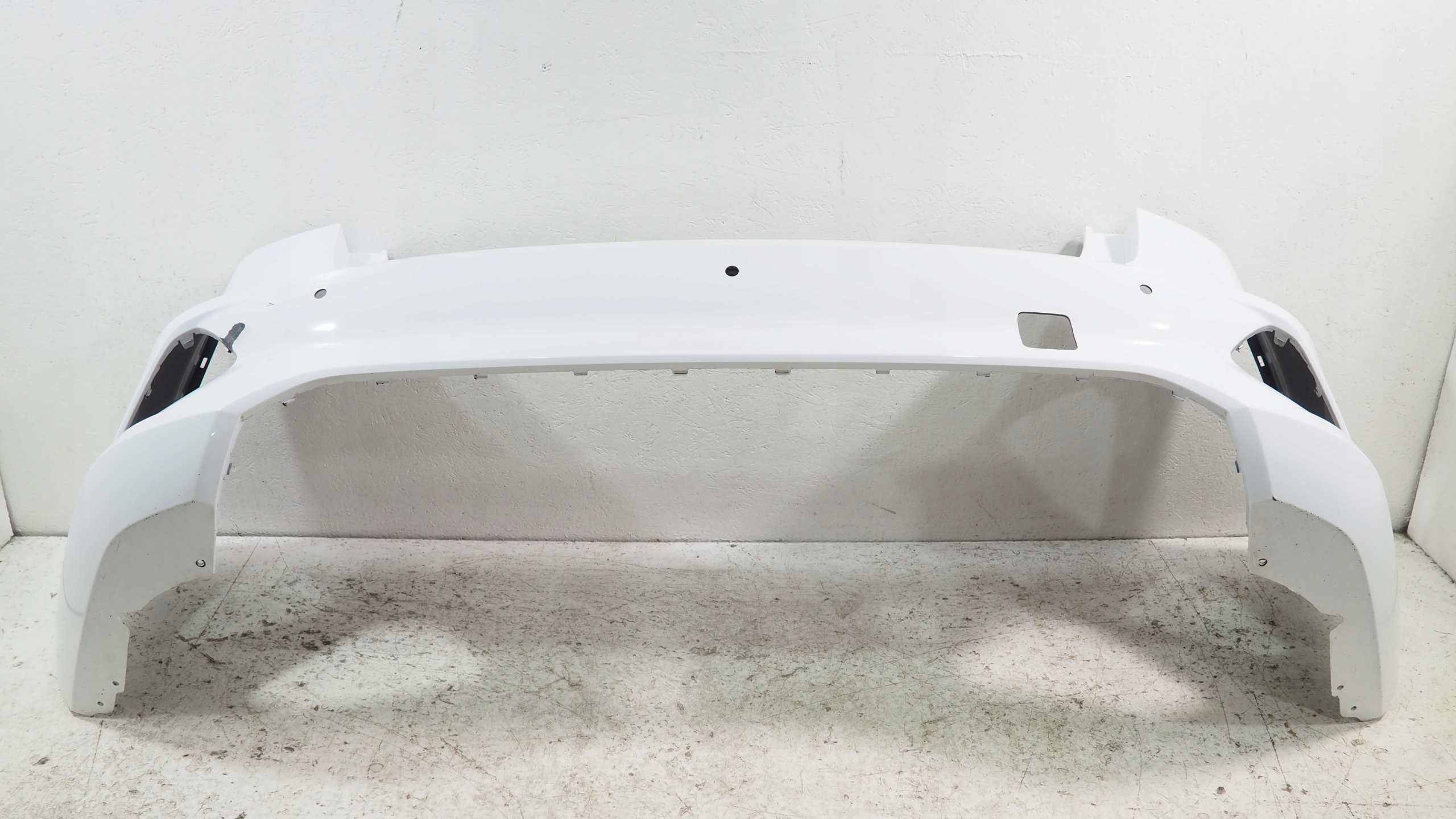 MG MG5 EV lift bumper rear part rear P10859448
