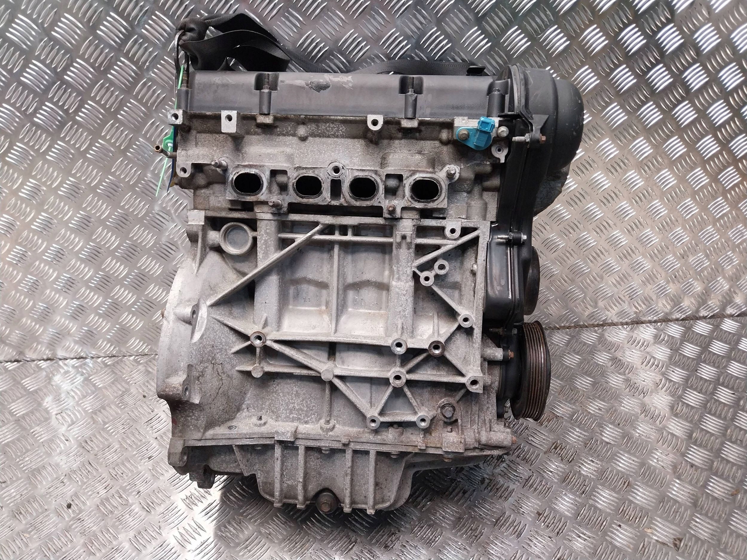 engine STJA FORD FIESTA MK7 1.25 16V unprotected pillar