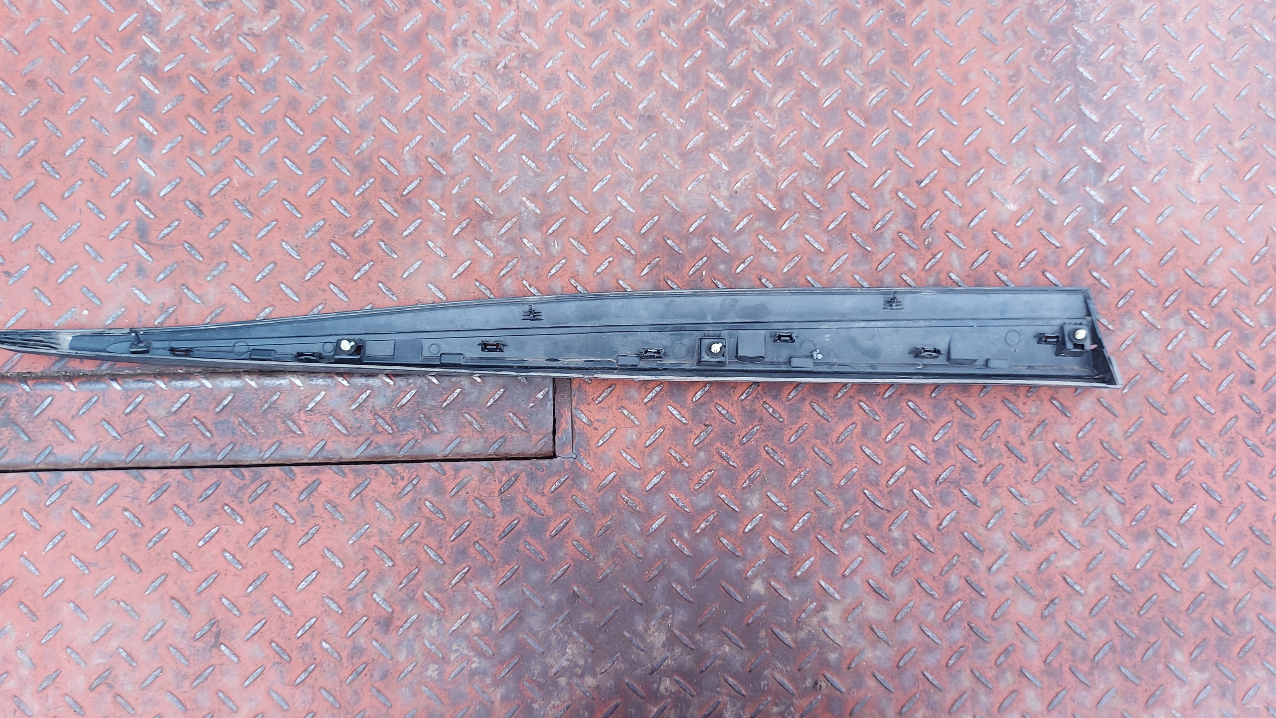 moulding door right right front TOYOTA YARIS III 17