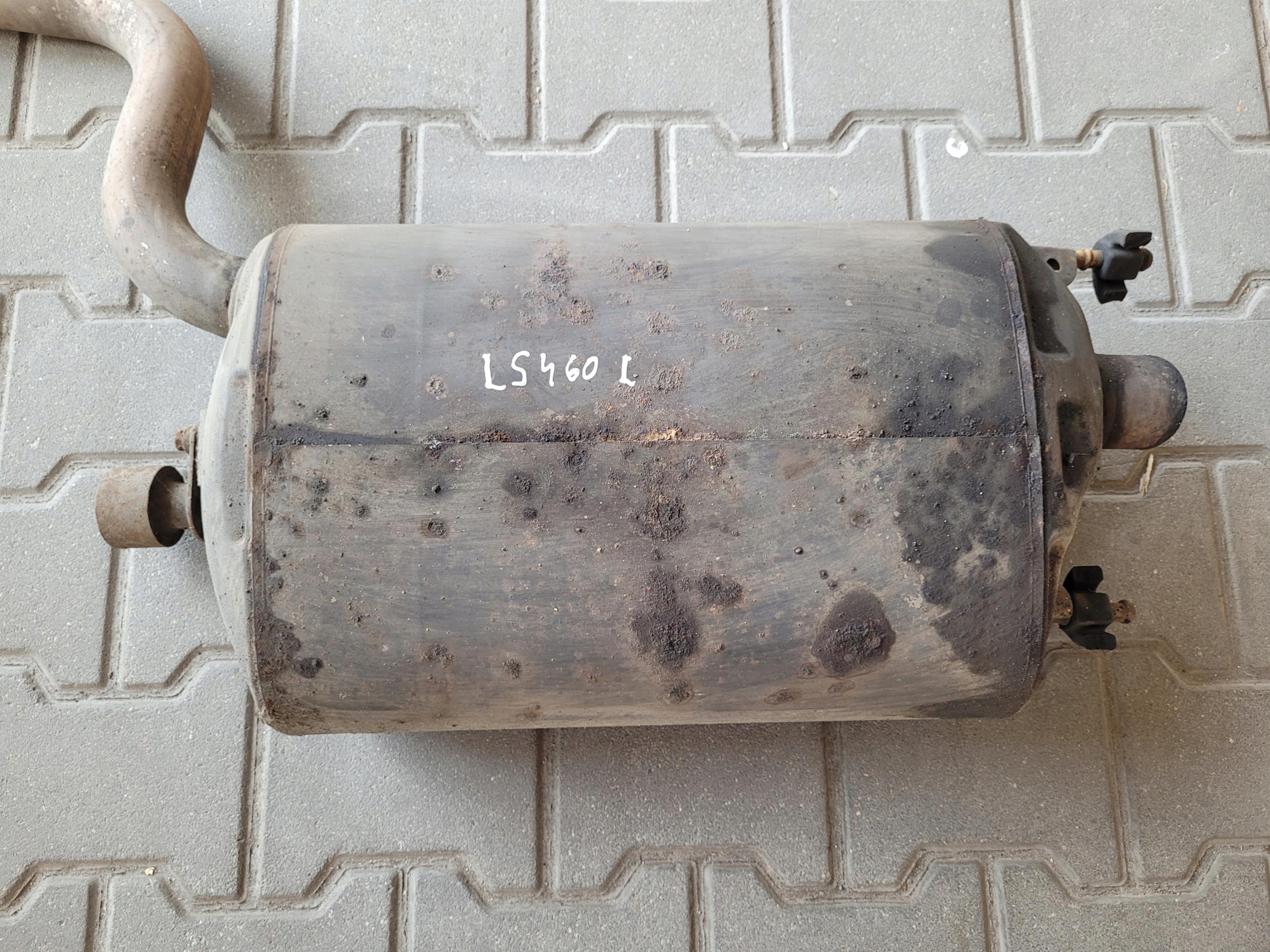 TLUMIK KONCOWY left LEXUS LS 460 IV 4.6 V8
