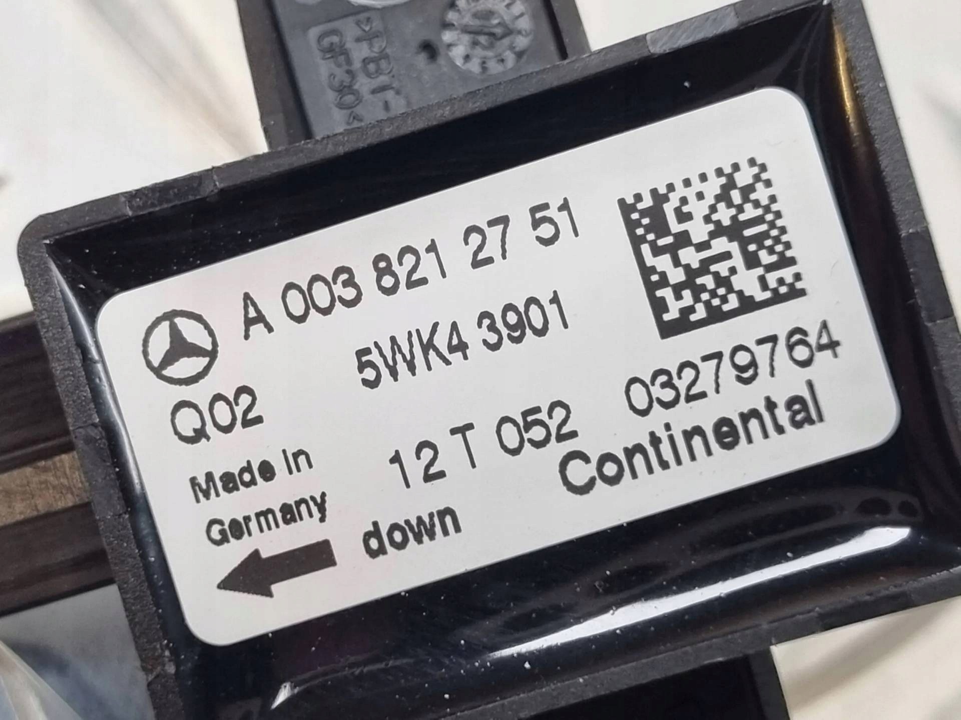 crashsensor drucksensor Mercedes-Benz S W221 facelift 2012 A0038212751