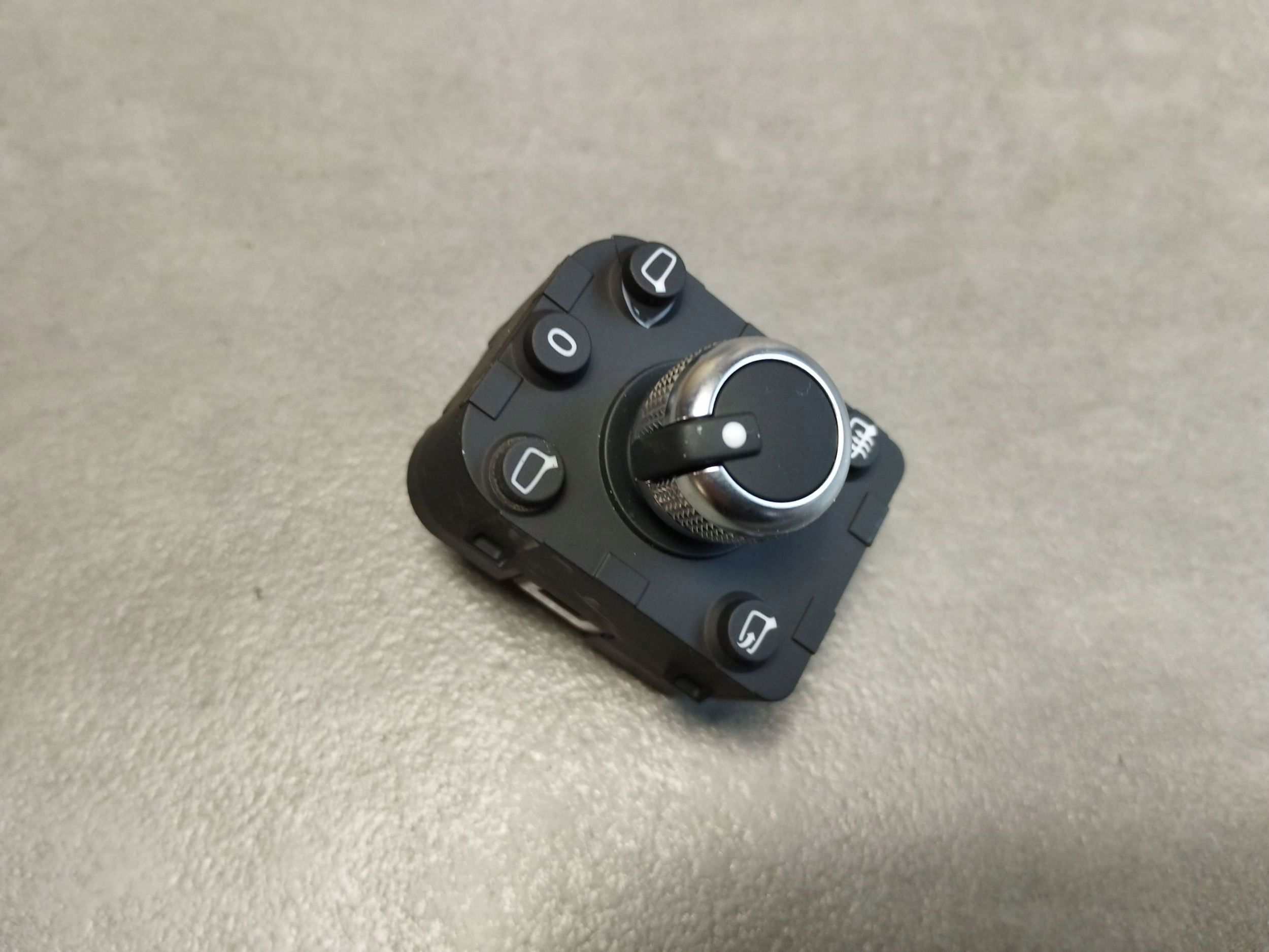 Audi Q3 F3 mirror control switch 4M0959565T