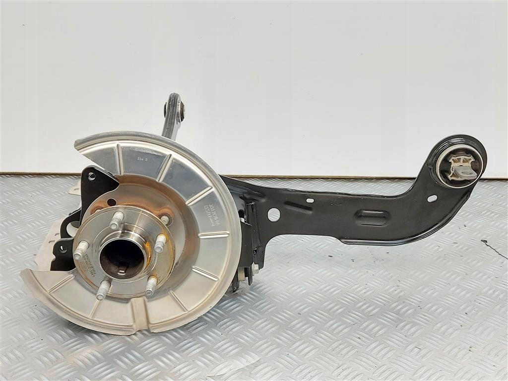 поворотный кулак FORD KUGA MK3 Escape 2020-