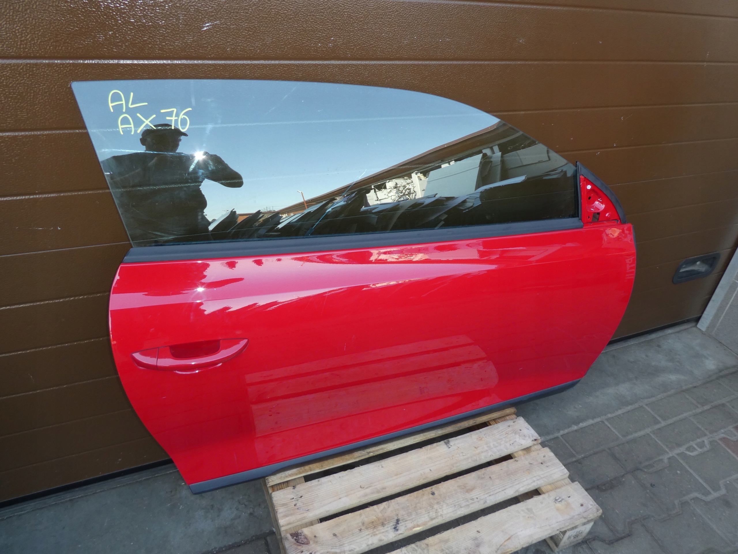 Tür rechts vorne komplet VW SCIROCCO rote