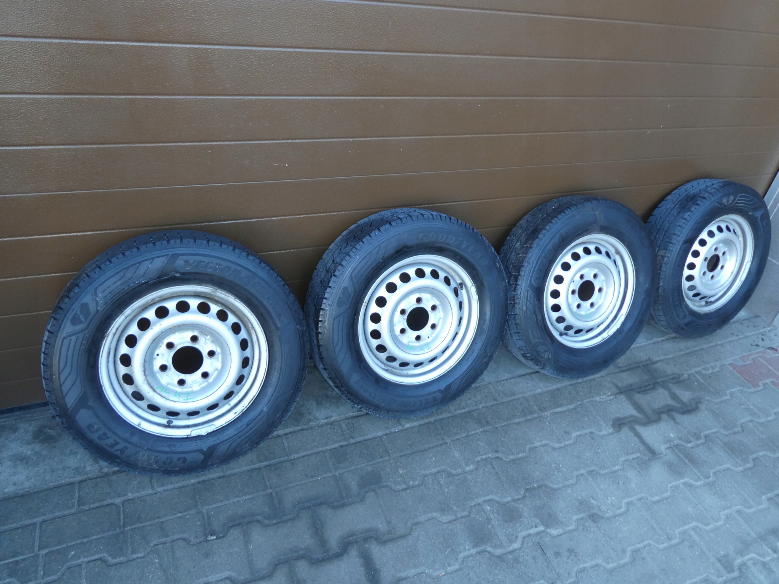 wheels 6x130 16 VW CRAFTER SPRINTER A0014013502