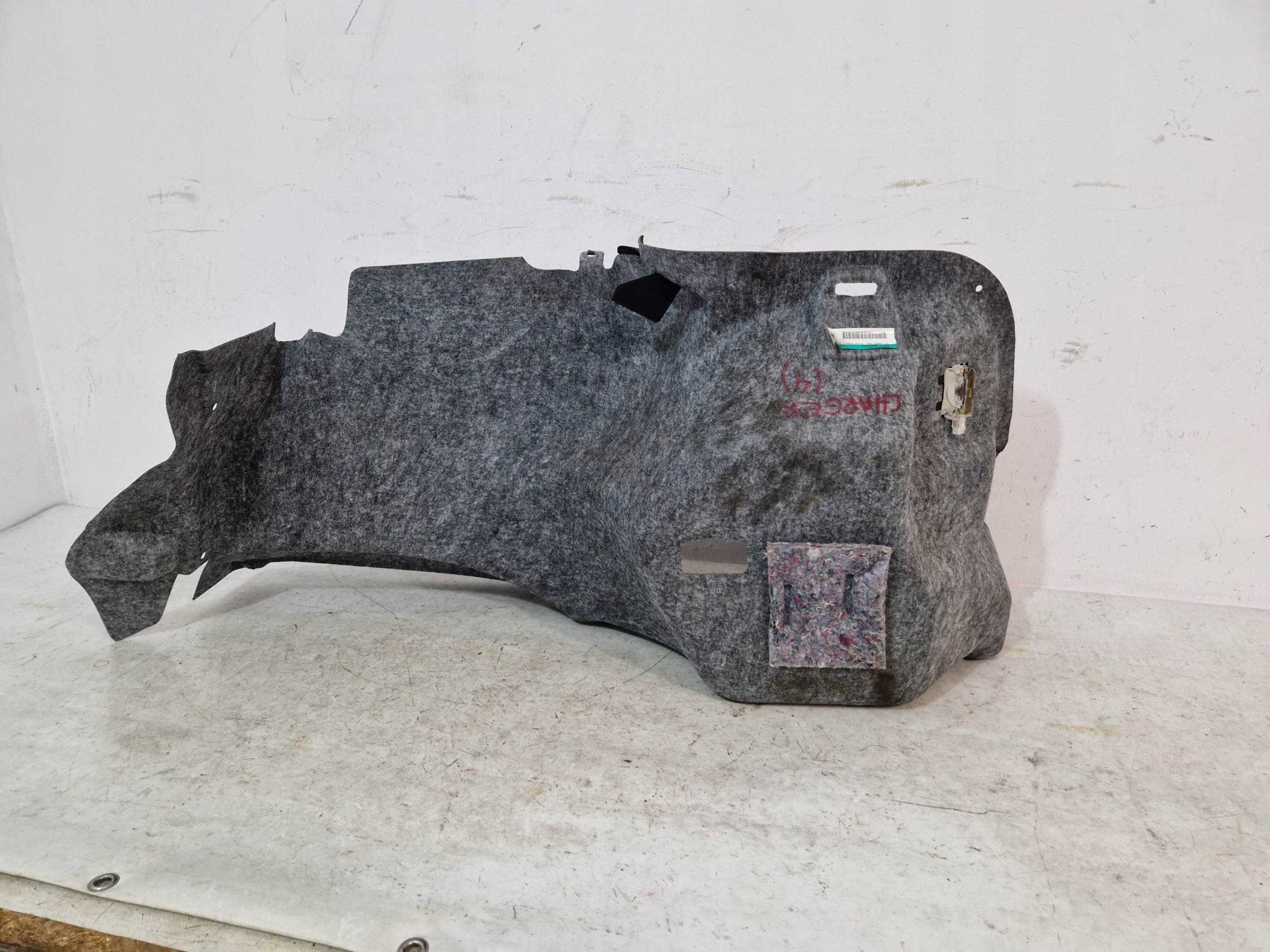 DODGE CHARGER 2018 side upholstery boot left rear part 68202776AB