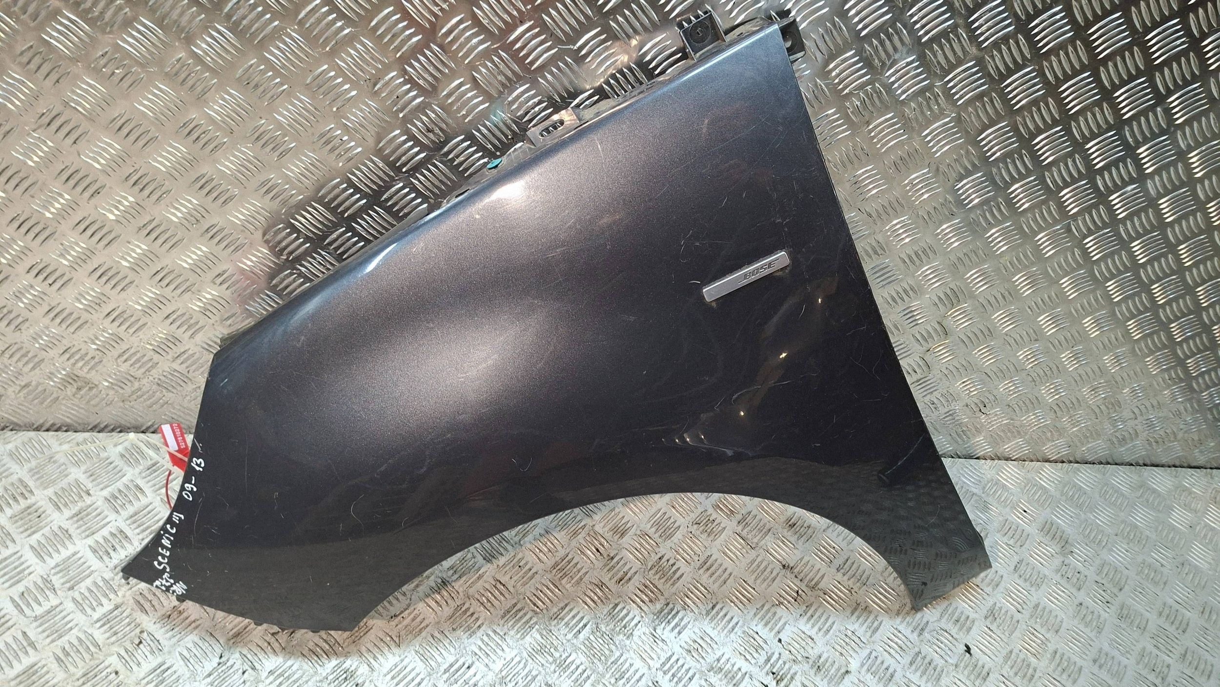 fender front left 631010010R RENAULT SCENIC III 2009-2012