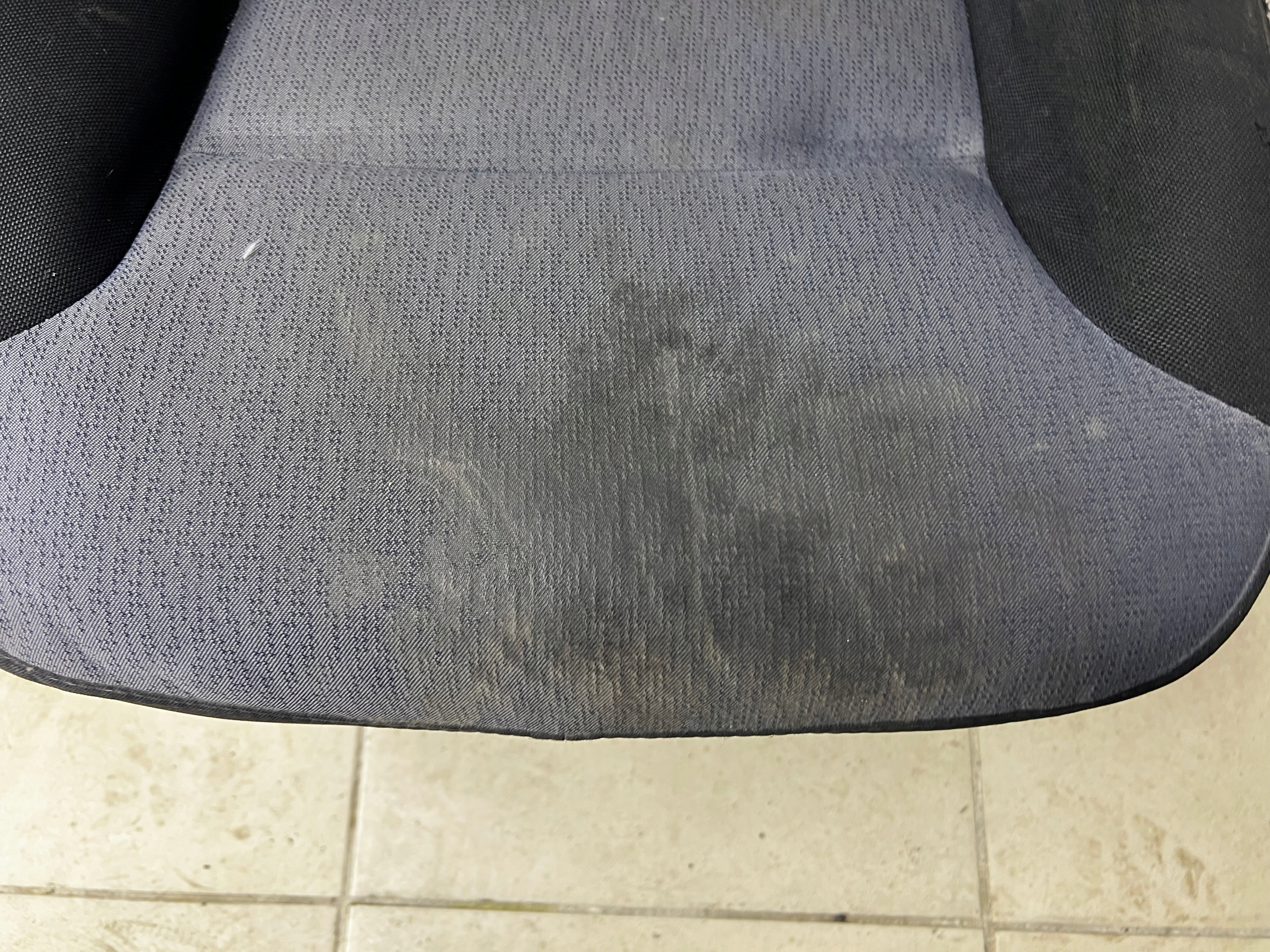 RENAULT TRAFIC 3 III VIVARO B seat left front front driver´s EU
