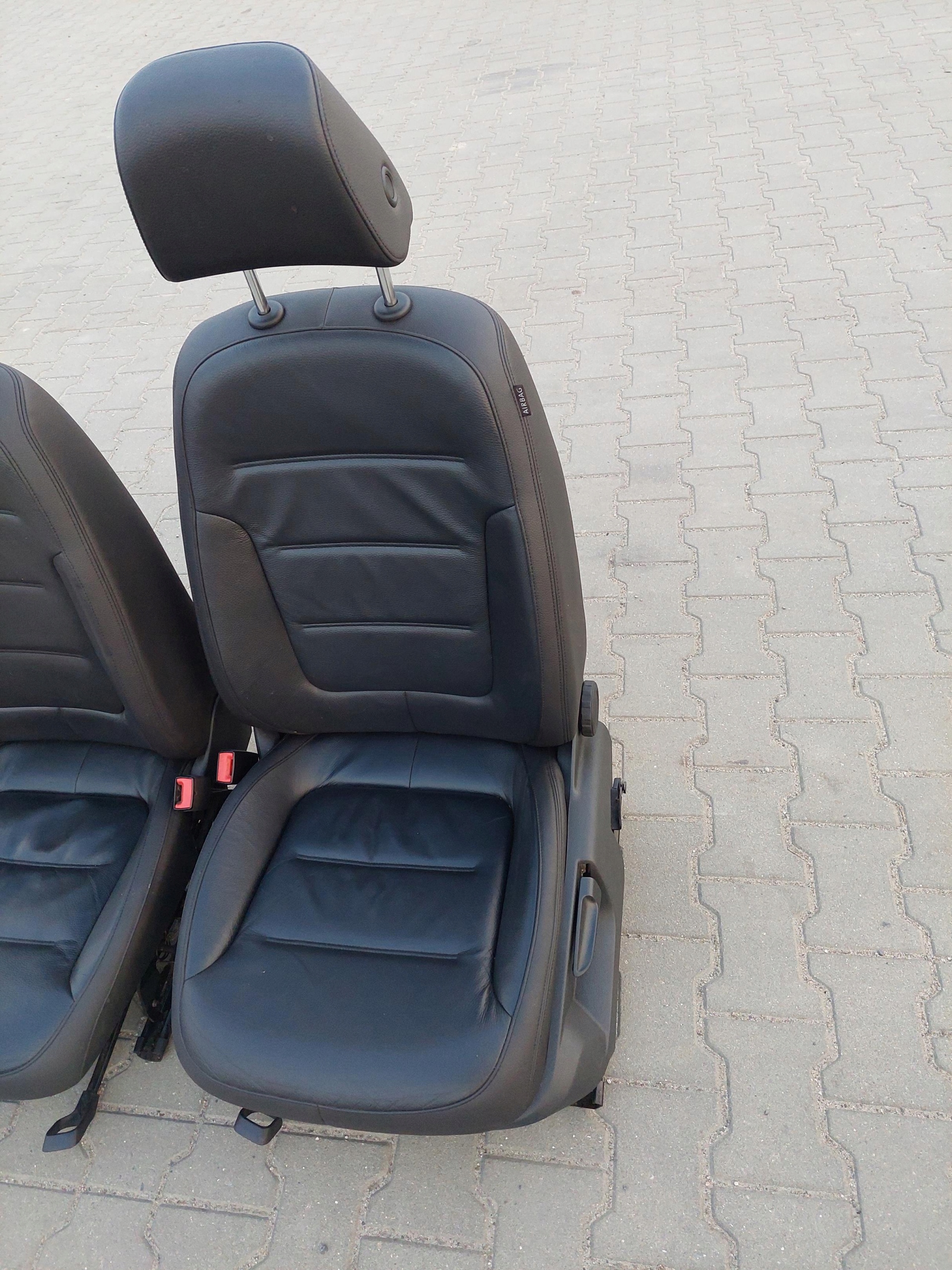 seat front front GRZANY left + airbag complete VW TOUAREG II 2 7P