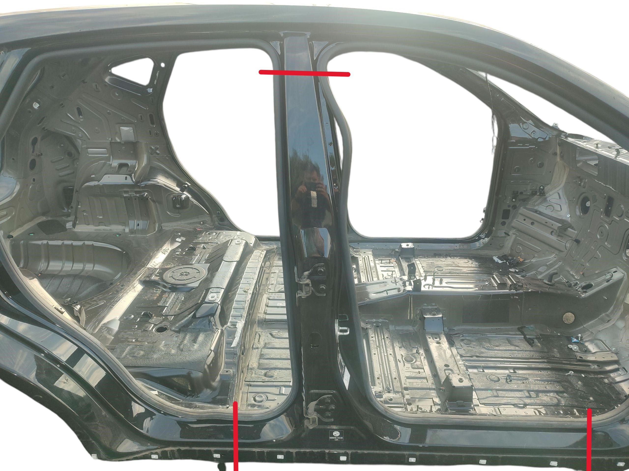 threshold right pillar B central MG ZS and EV LIFT LAK: 5PBC (2021-)