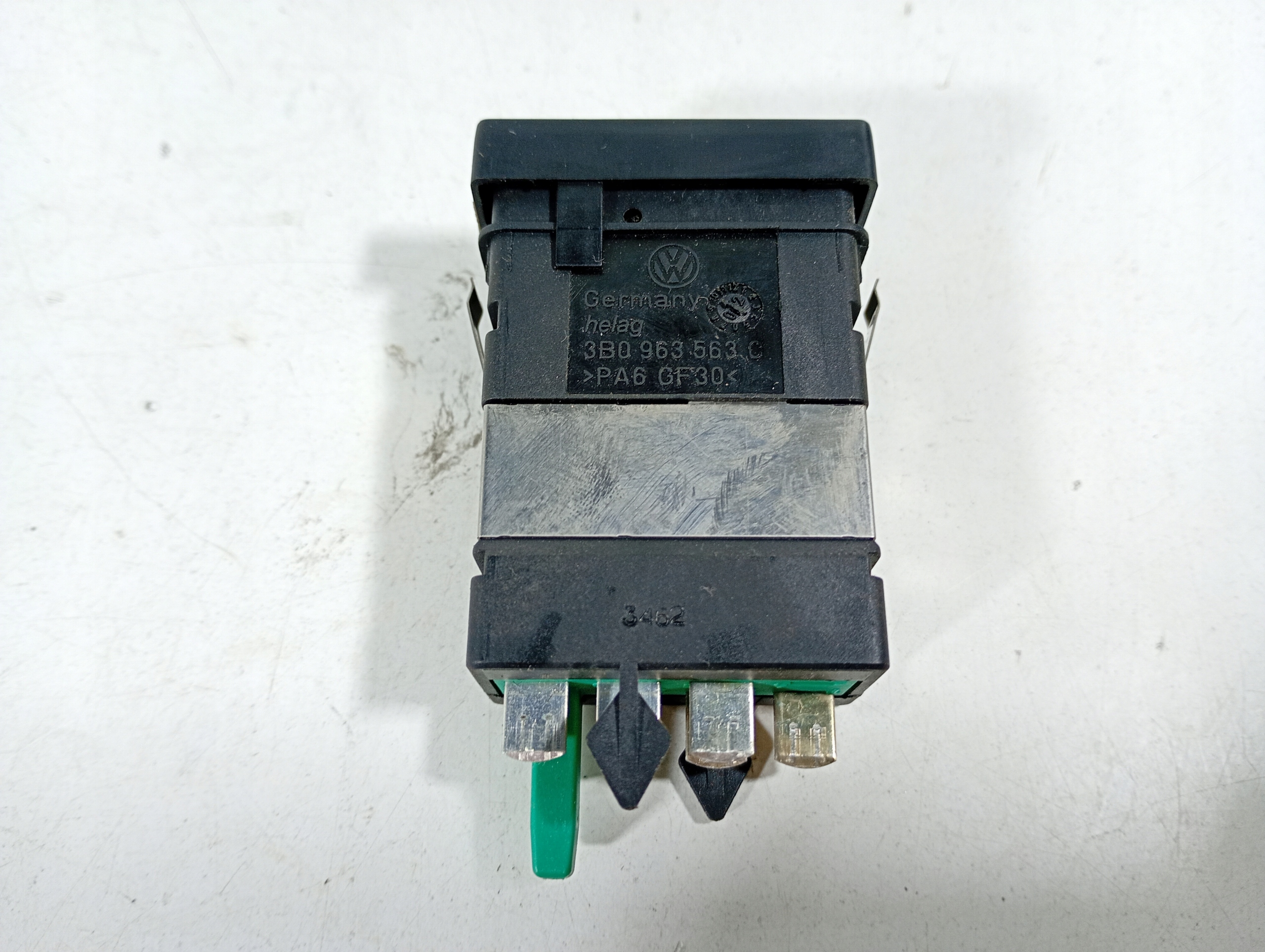 VW PASSAT B5 00-05 Schalter Schalter Hitzung SITZ OE 3B0963563C