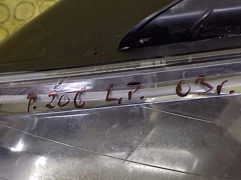 PEUGEOT 206 REFLEKTOR light left front 9628666880