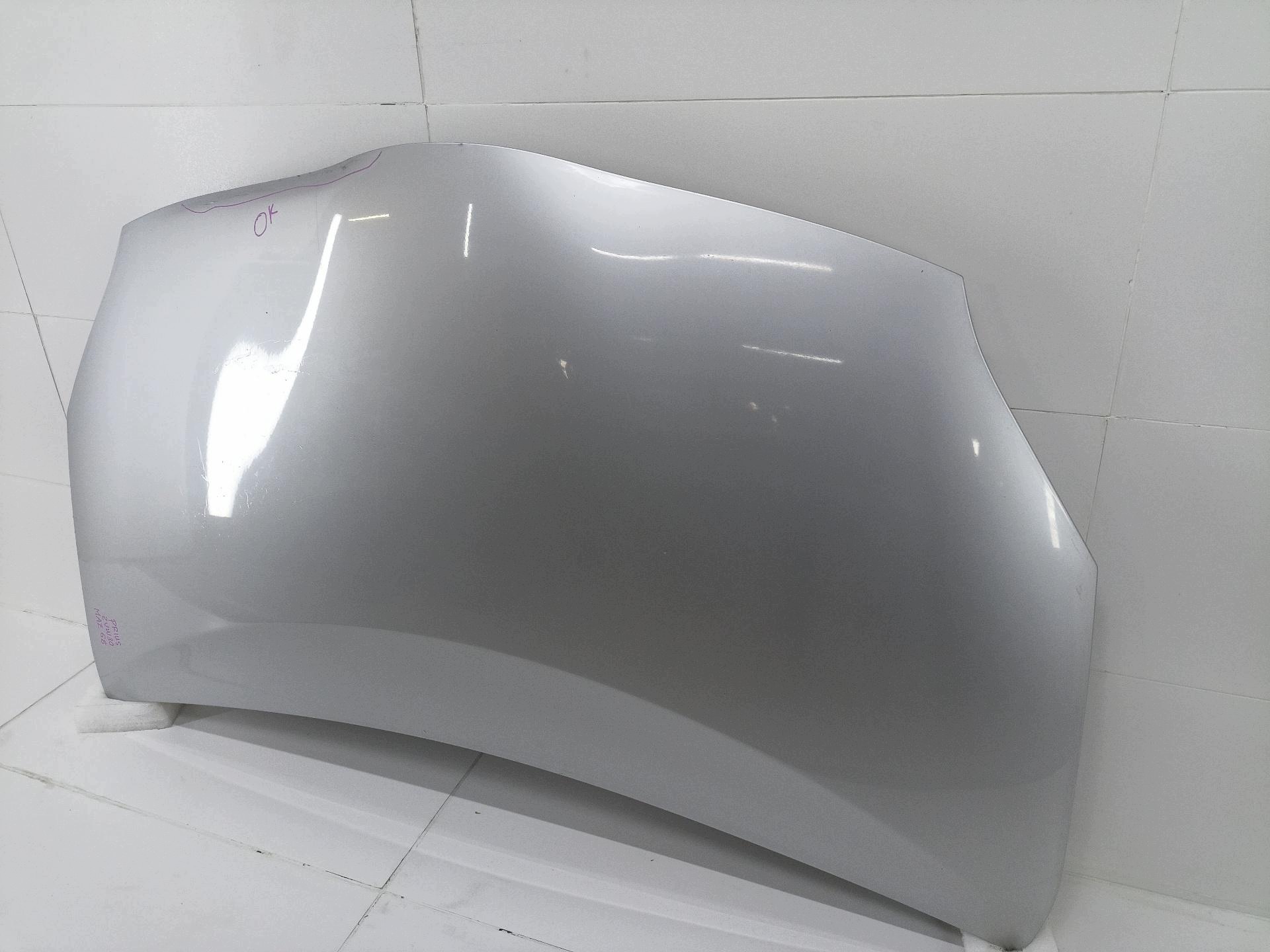 cofano Toyota Prius 3 XW30 ZVW30 2010