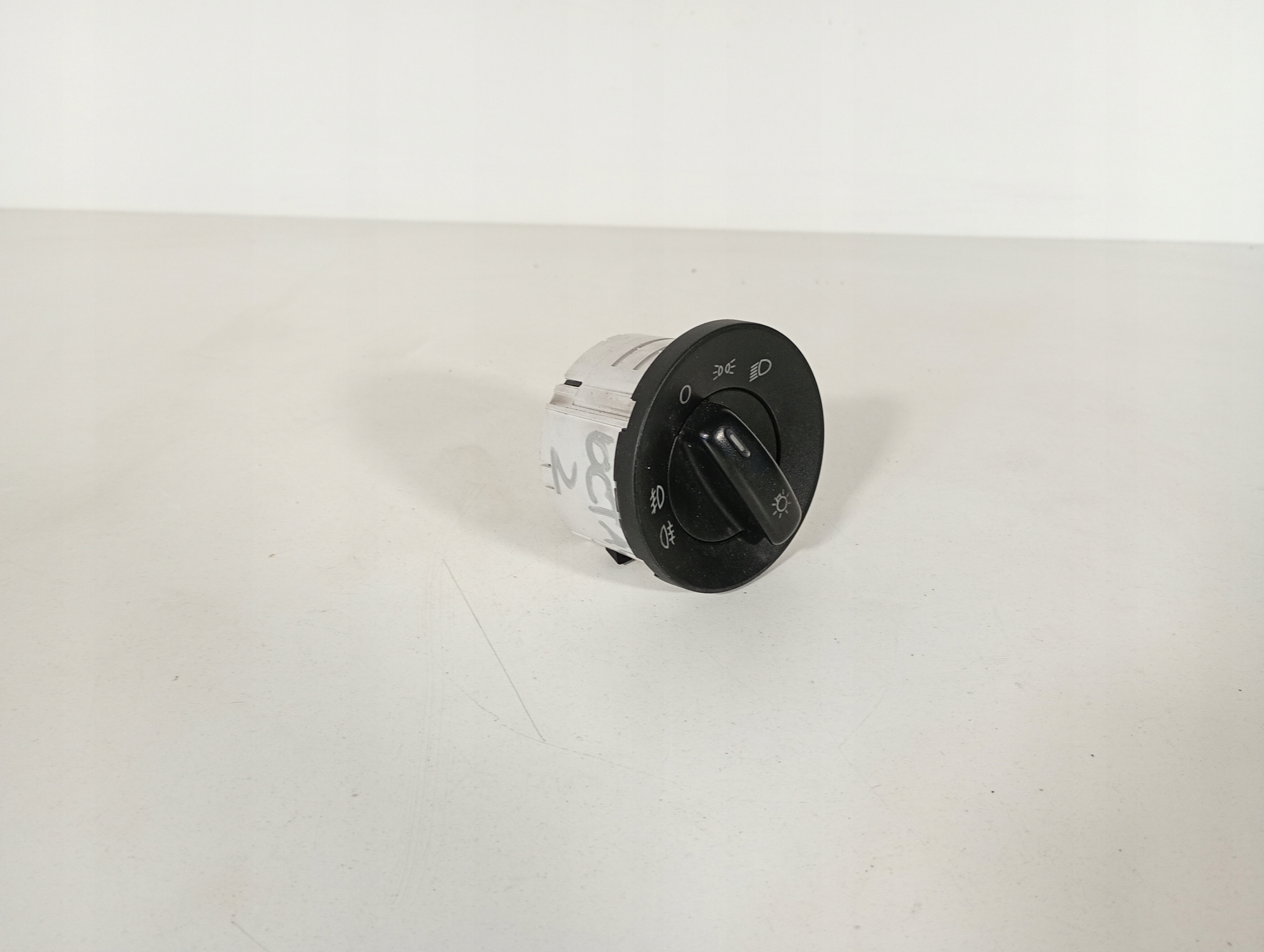 Skoda Octavia II 2 04-13 switch regulation light switch 1Z094143C