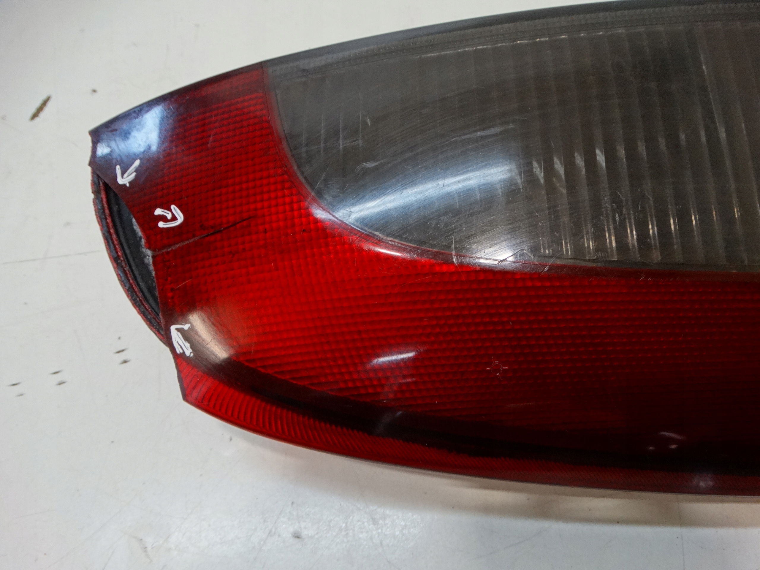 light right rear part OPEL CORSA C 09114337 89302181