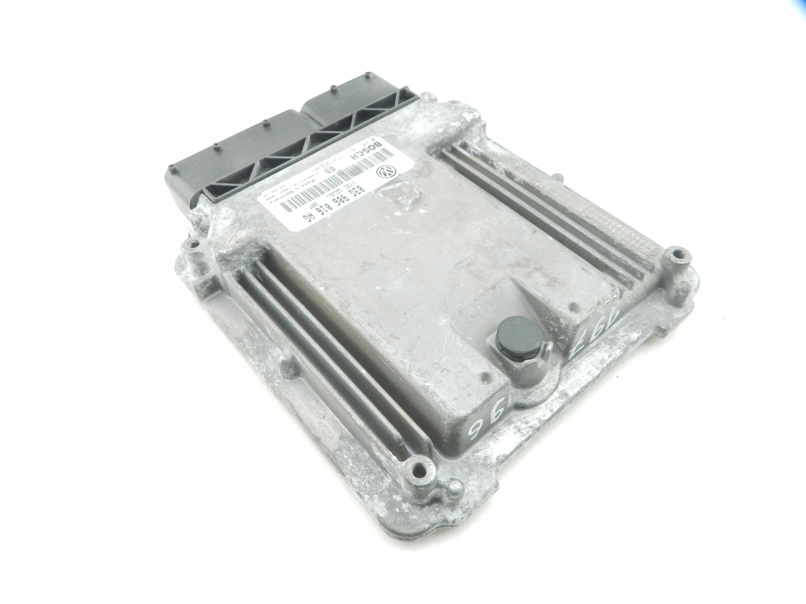 control unit computer of the engine SKODA OCTAVIA II 1.9 TDI 03G906016AG
