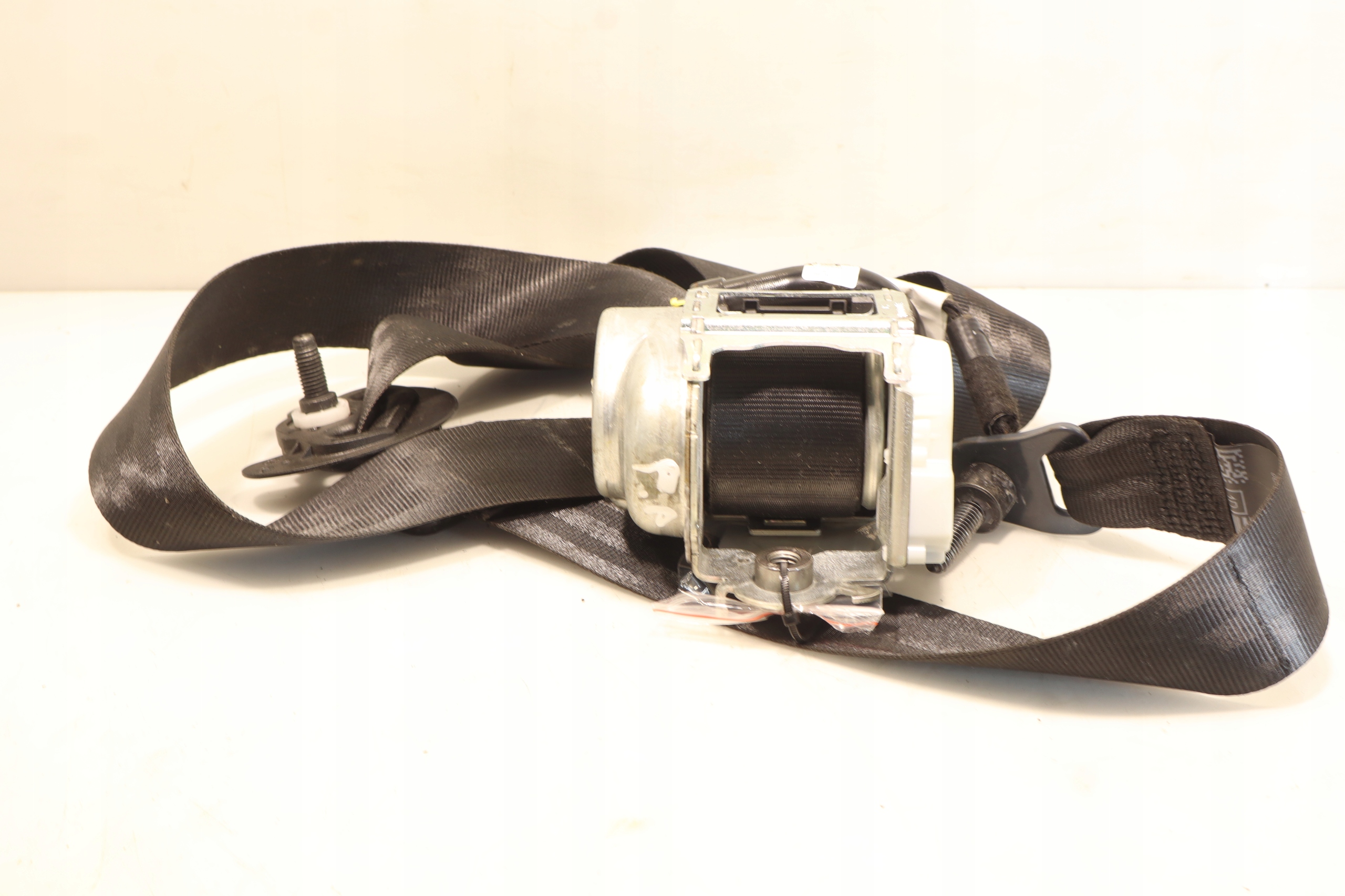 ремень безопасности opel Combo e 34100151D