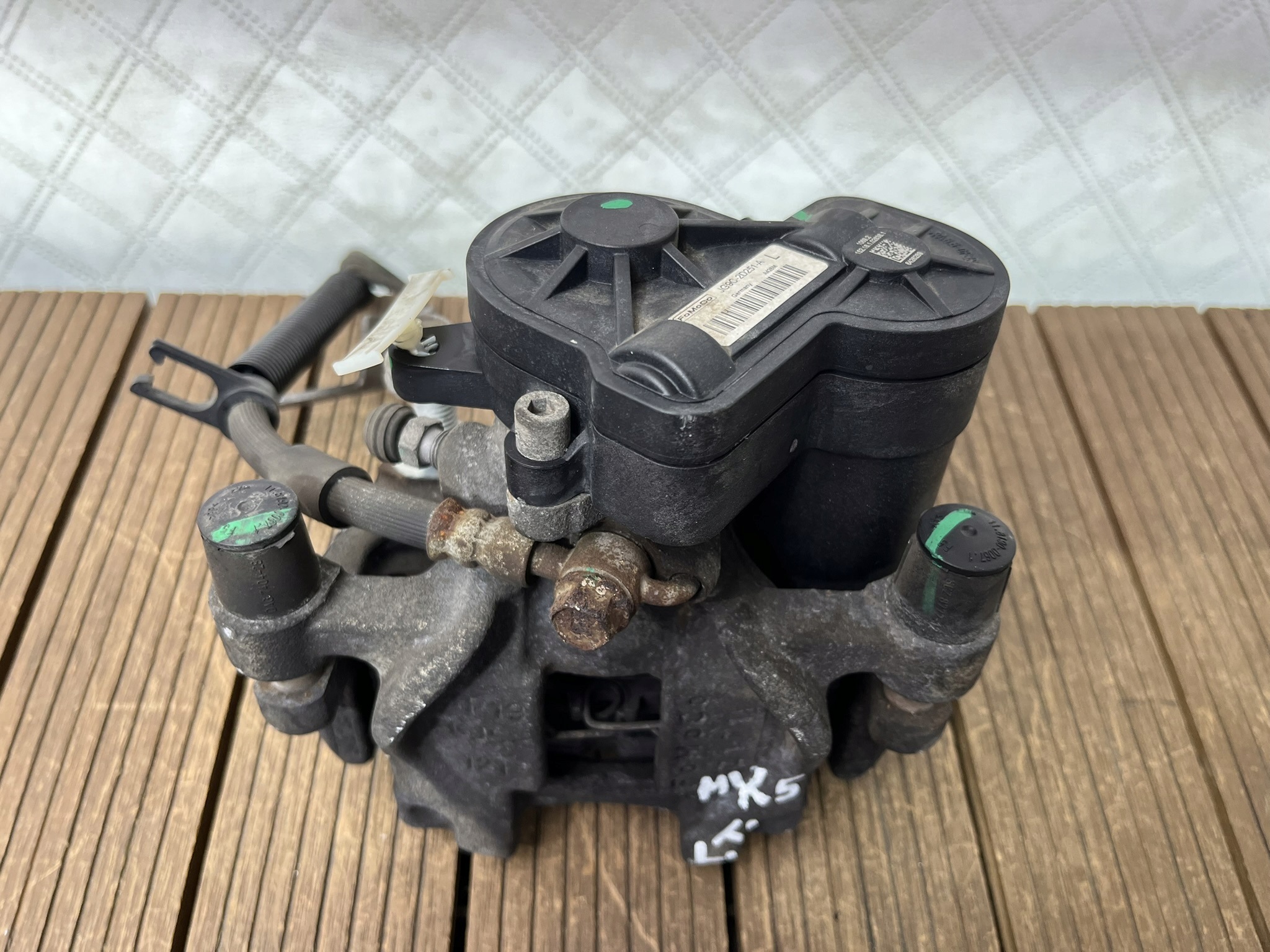FORD MONDEO MK5 14-22 caliper brake rear left JG9C-2D250-A OE