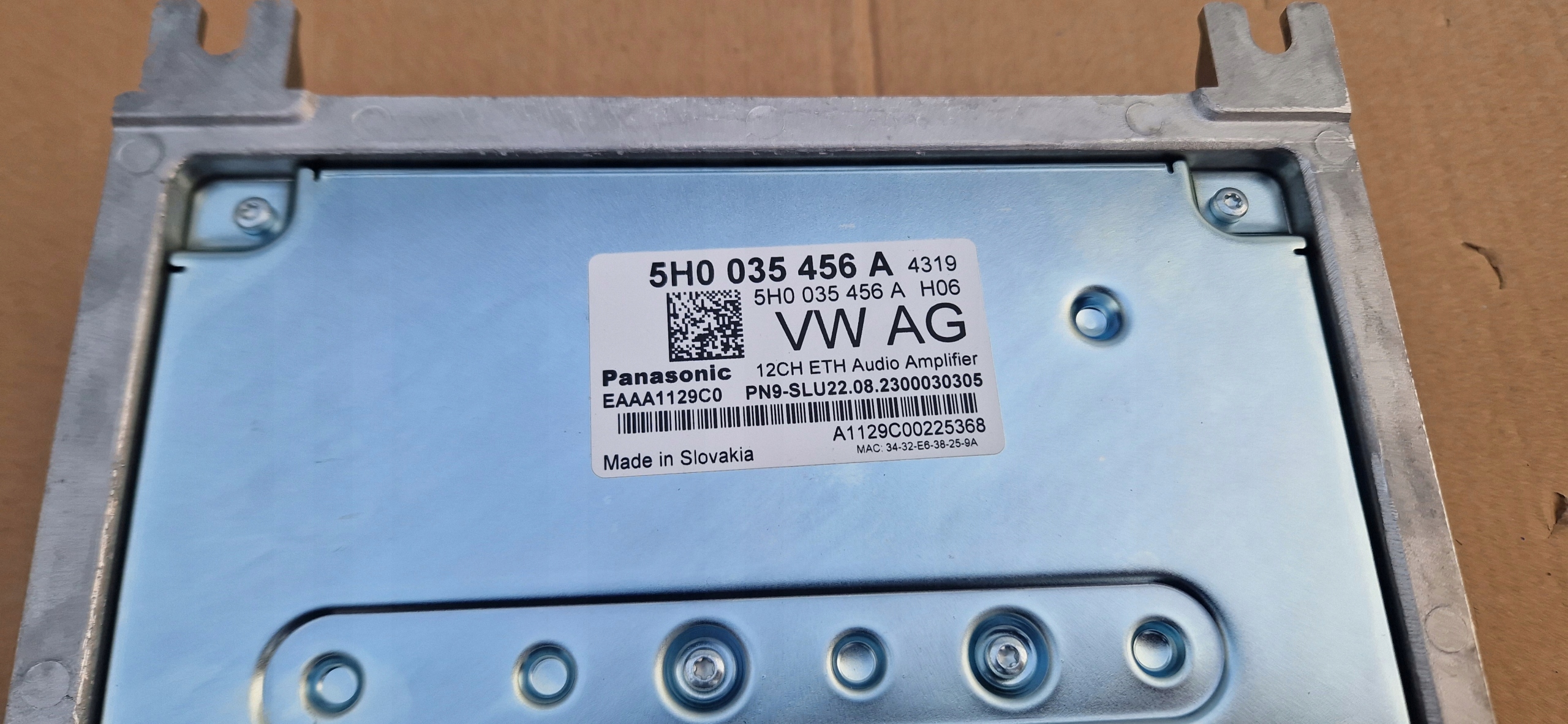 amplifier 5H0035456A VW SKODA original new