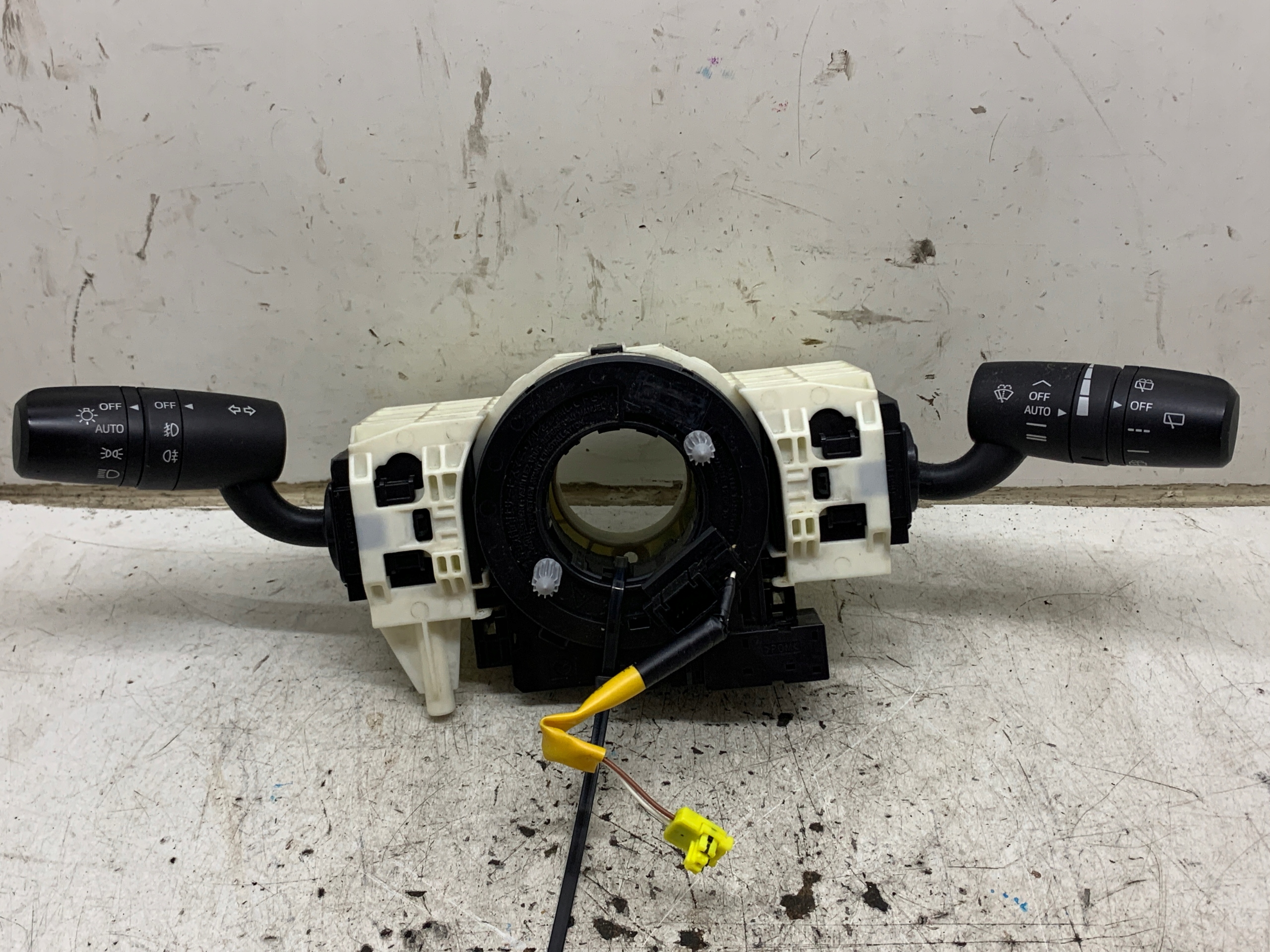 DEVIO LUCI TERGICRISTALLO TERGI DEVIO LUCI DEVIO KD45-675S0J MAZDA CX5 CX-5 e (2012-2017)