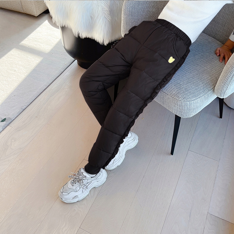 CIEPŁE GRUBE SPODNIE DRESOWE OCIEPLANE JOGGERY zimowe pikowane dziecięce Rozmiar 160