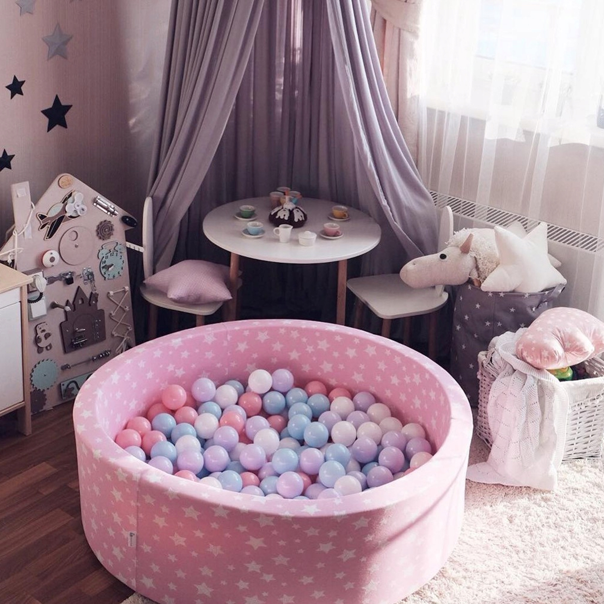 PIŁECZKI PLASTIKOWE DO BASENU 200 sztuk KULKI DO SUCHEGO BASENU KIDDYMOON Bohater brak