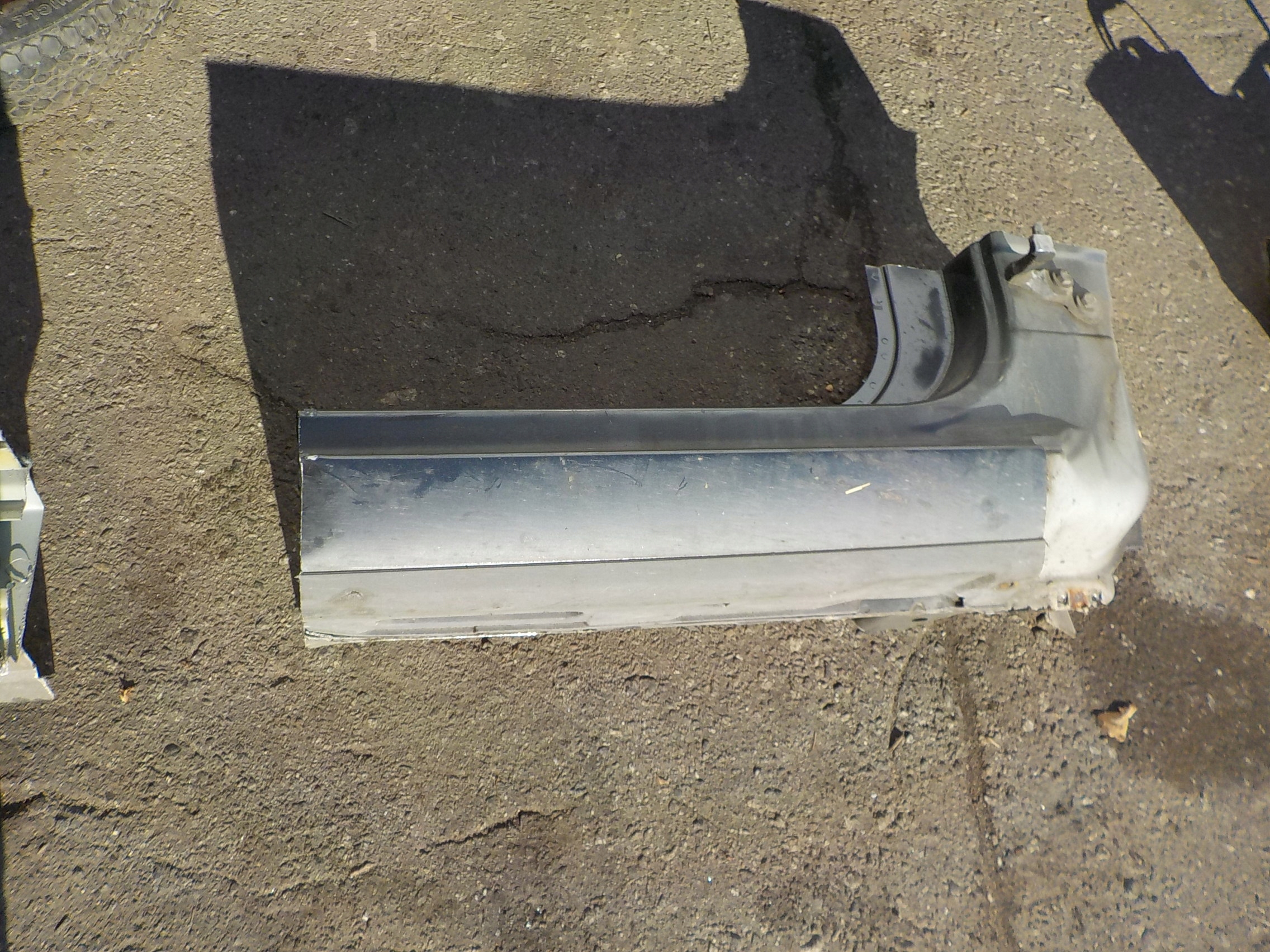 threshold right ford c-max mk1 lift 2009r
