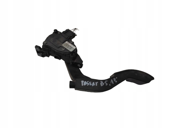 VW PASSAT B5 FL LIFT 00- 2.0TDI PEDAŁ POTENCJOMETR GAZU 8D1721523J