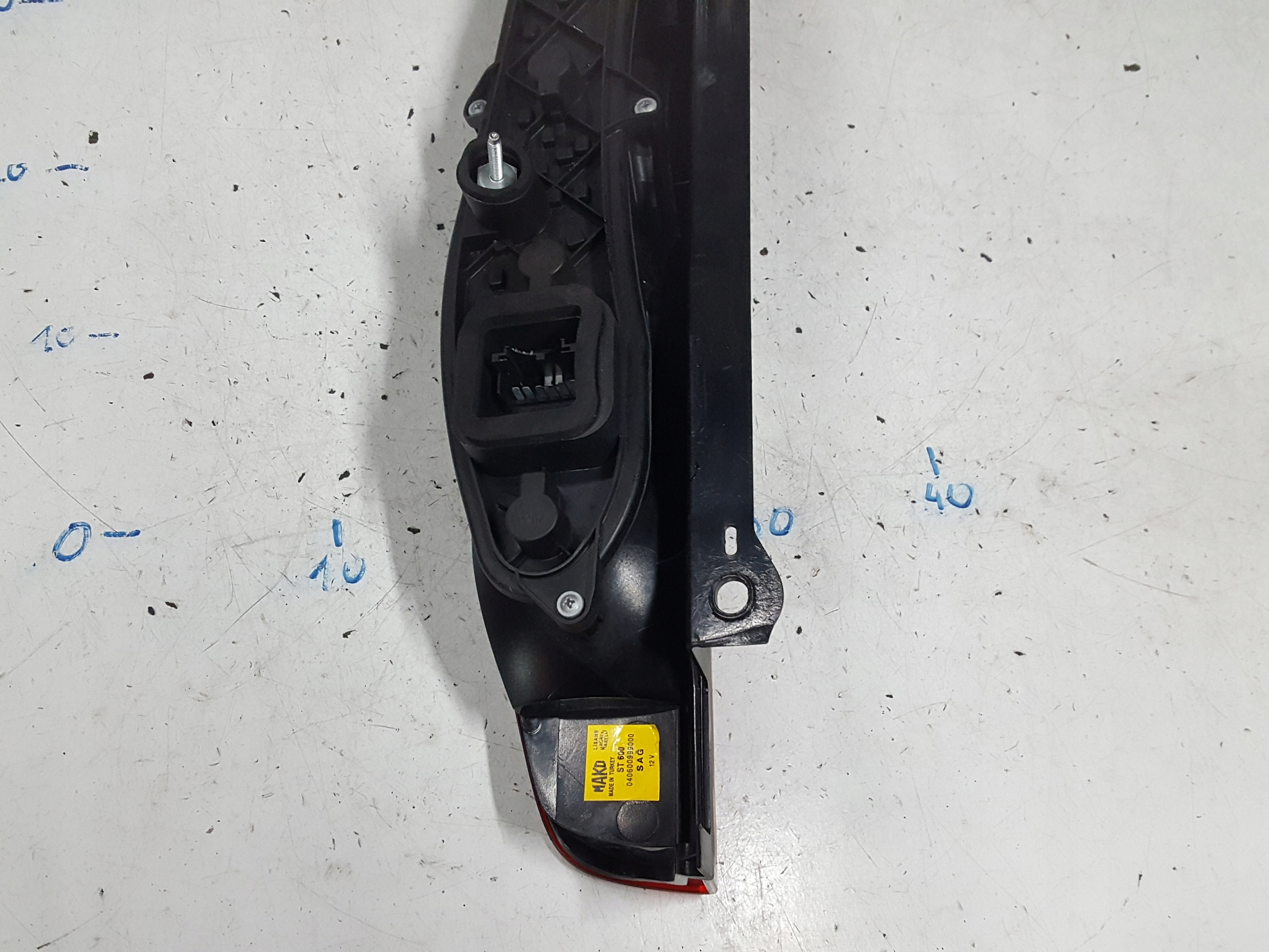 FIAT Doblo I 01-05r фонарь правый
