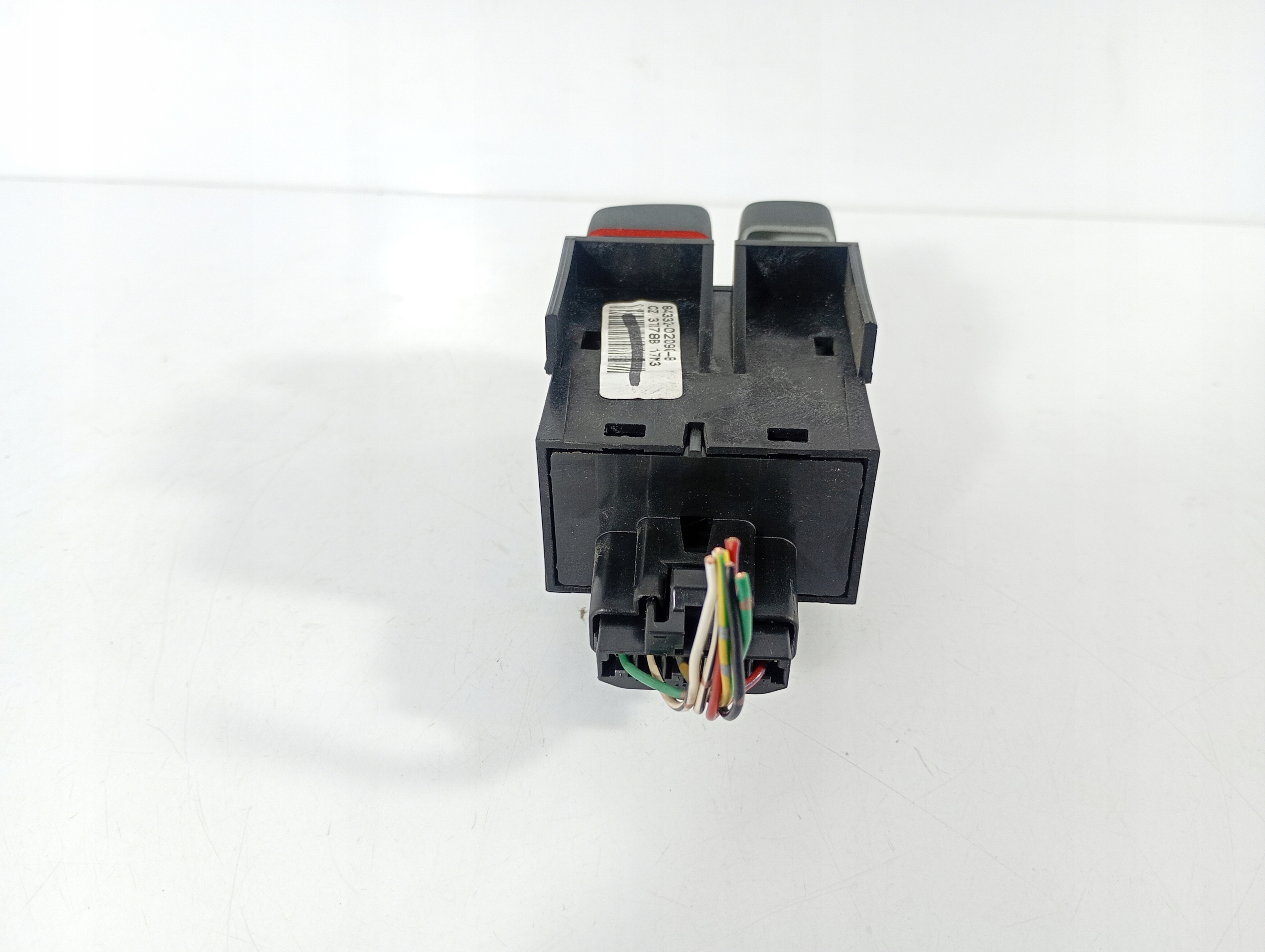 Corolla E12 9 02-06 PANEL regulation PRZYCISKI WLACZNIKI OE 8433202090