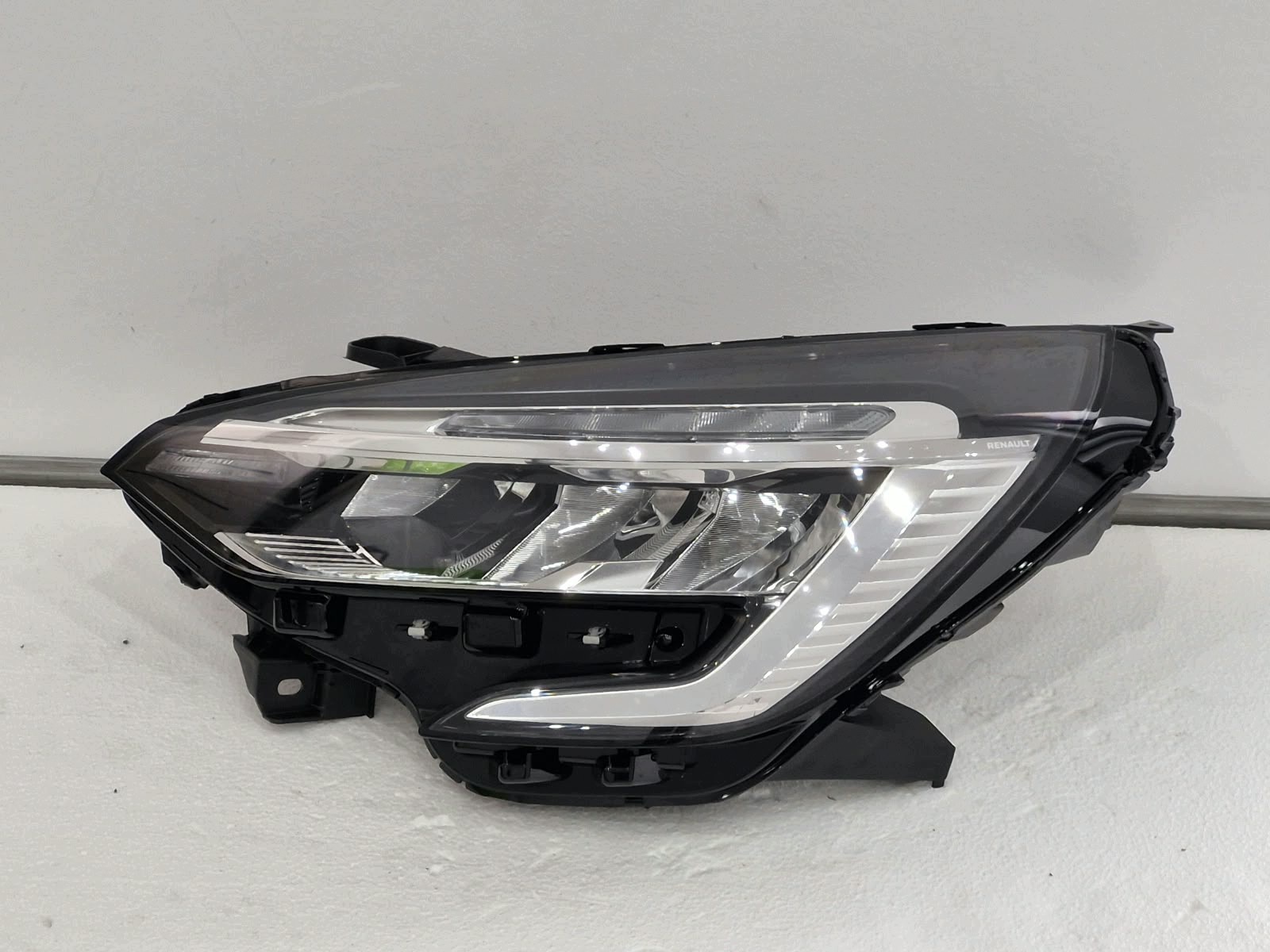 light left Renault Clio V 5 FULL LED Krotki LED