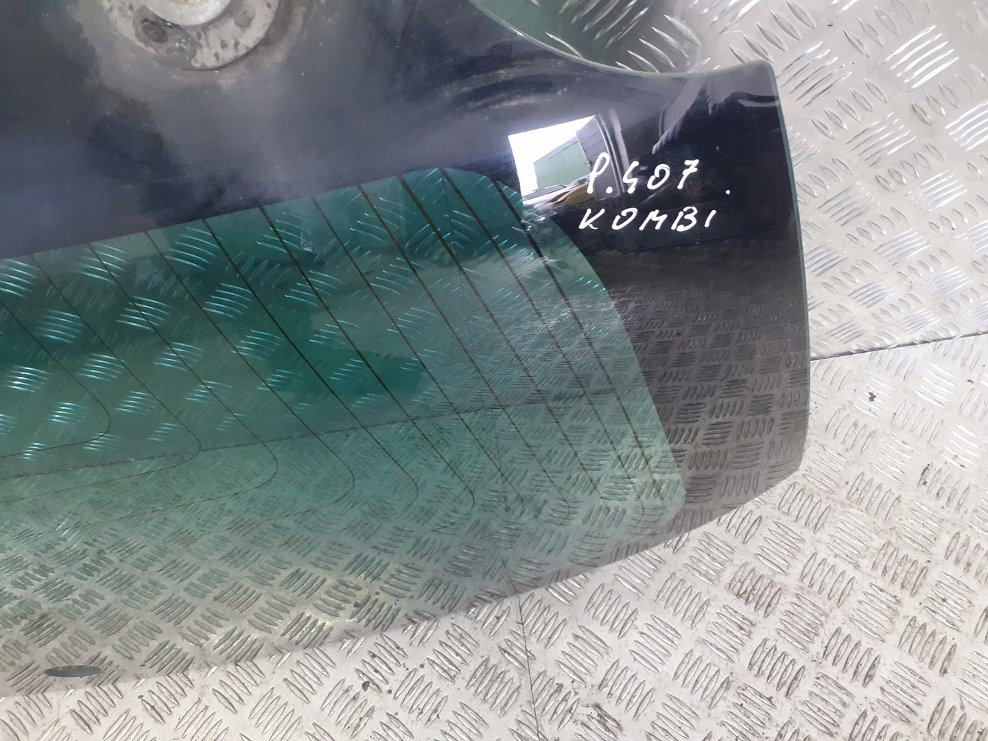 SZYBA TYLNA PEUGEOT 407 SW Typ samochodu Samochody osobowe