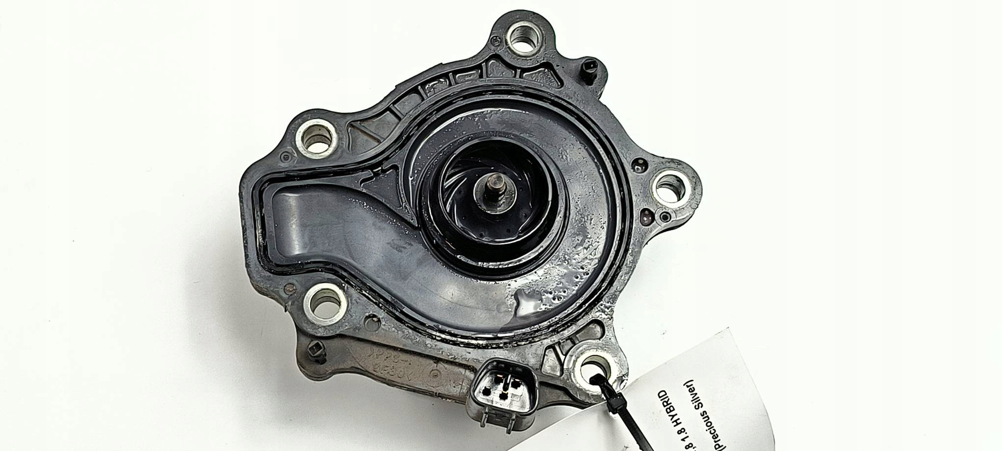 water pump 1.8 HYBRID TOYOTA COROLLA E21