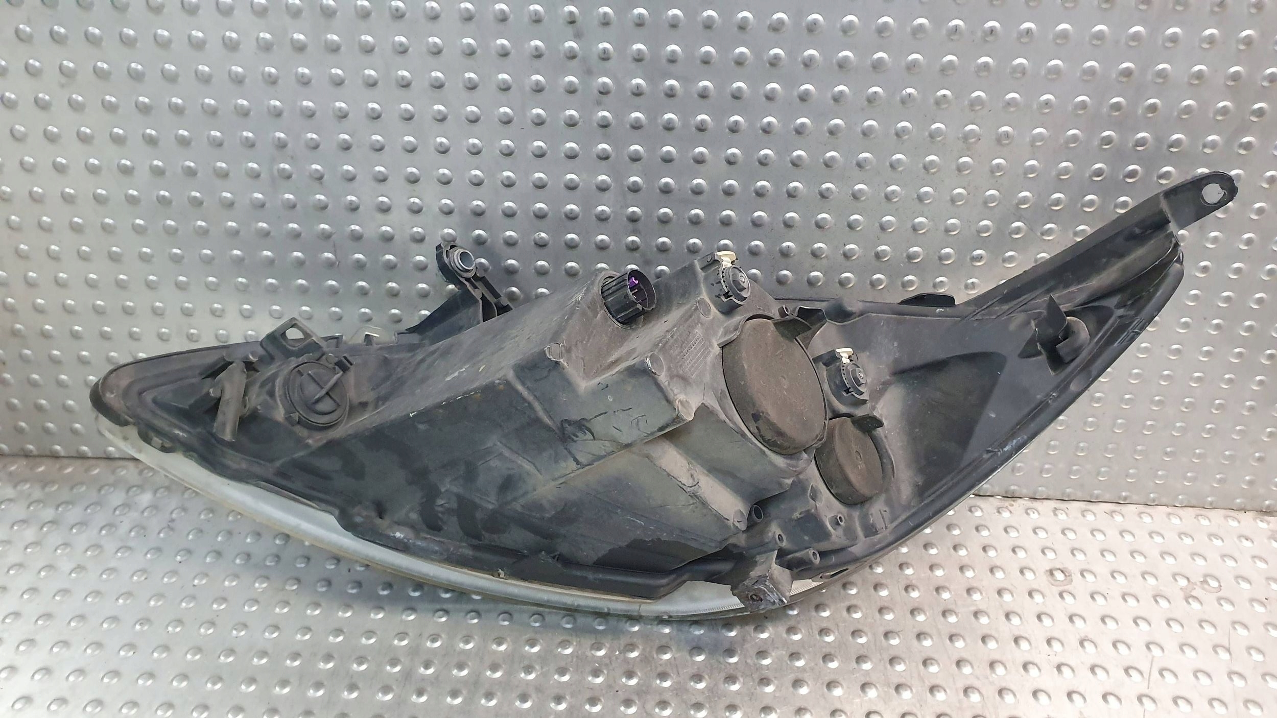 light front right FORD KA MK2 08