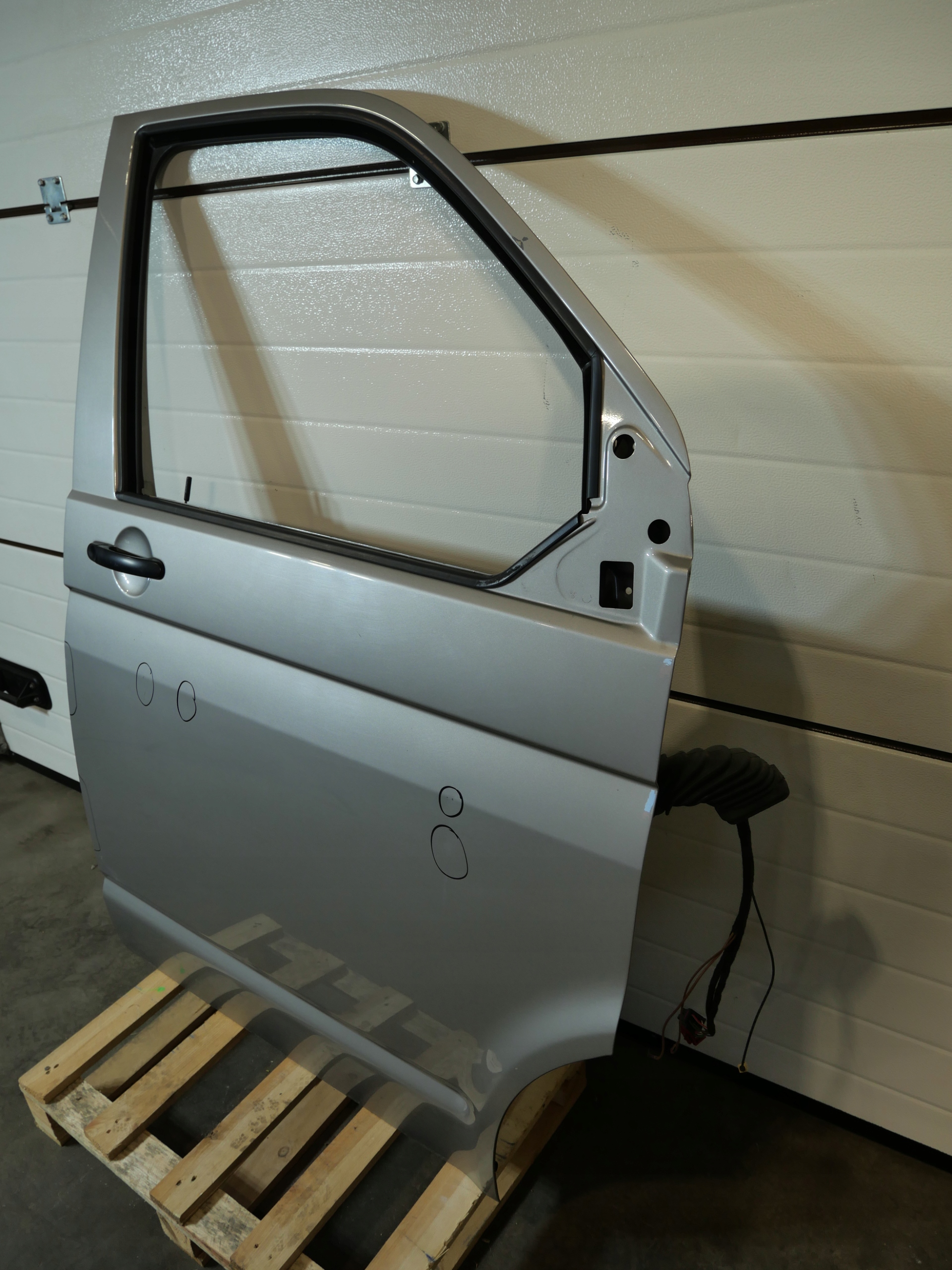 VW T6 door right front