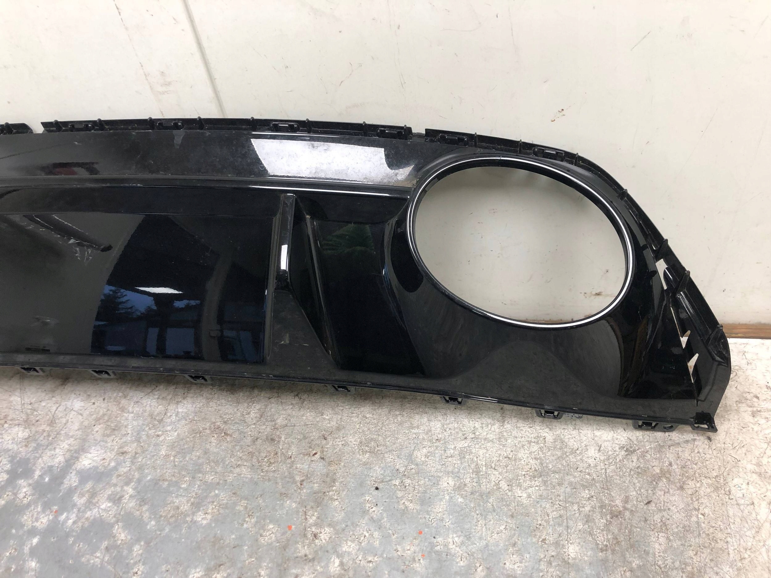 diffusore spoiler Paraurti posteriore AUDI RS3 8Y 8Y0807521
