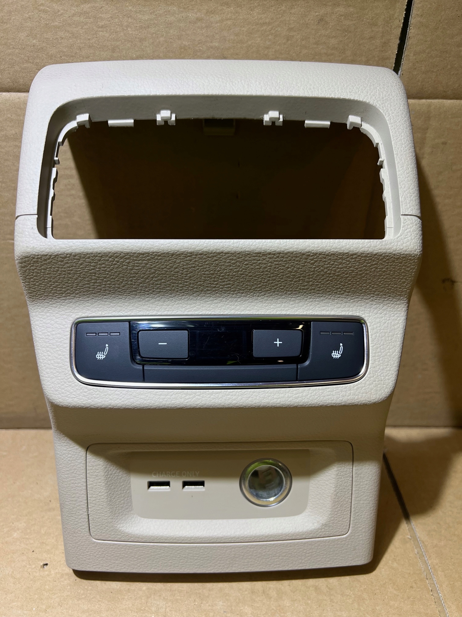 AUDI Q5 80A Unite commande clima Bouches buses Arrière GRZANE Sièges USB 80A864376A