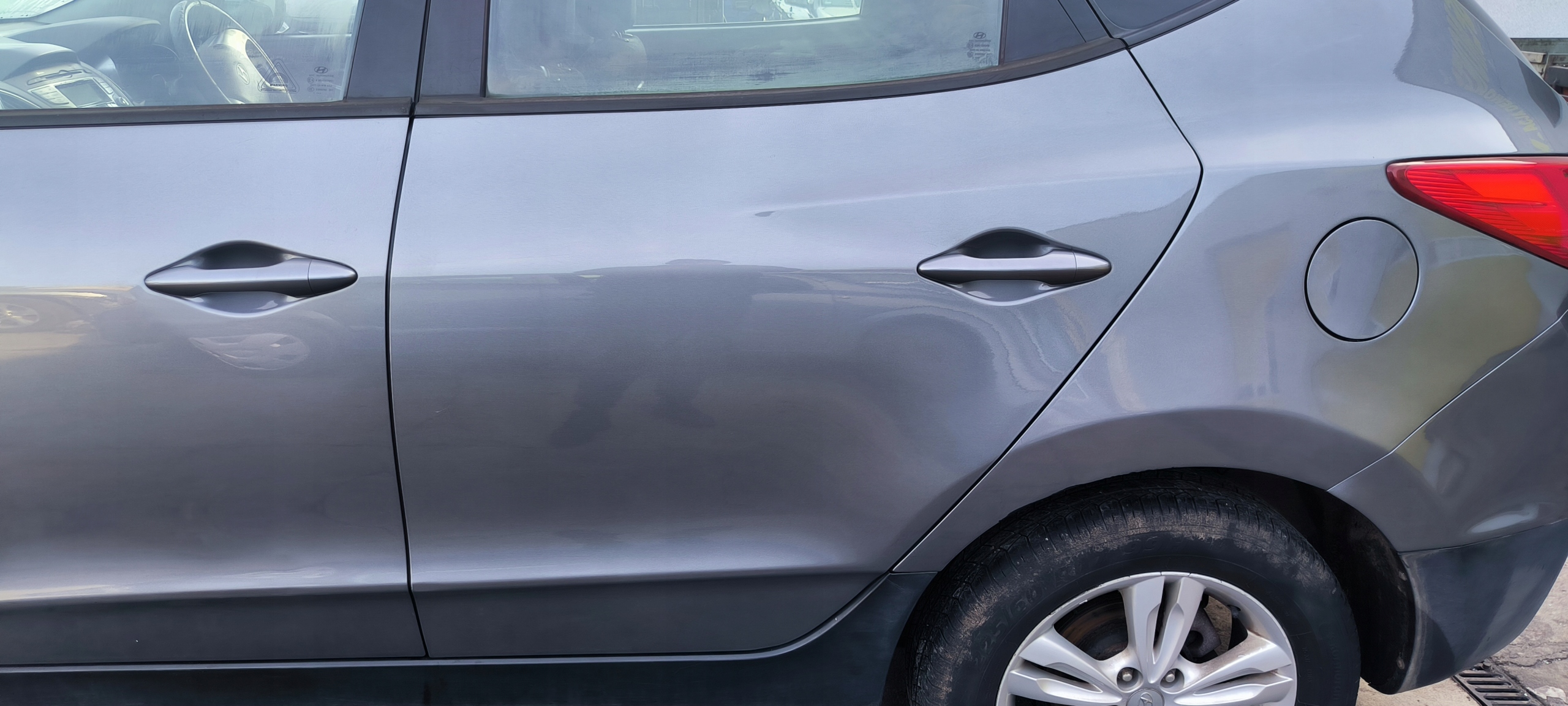 DRZWI LEWE TYLNE LEWY TYŁ HYUNDAI IX35 IX 35 ZAR Numer katalogowy części 173/054